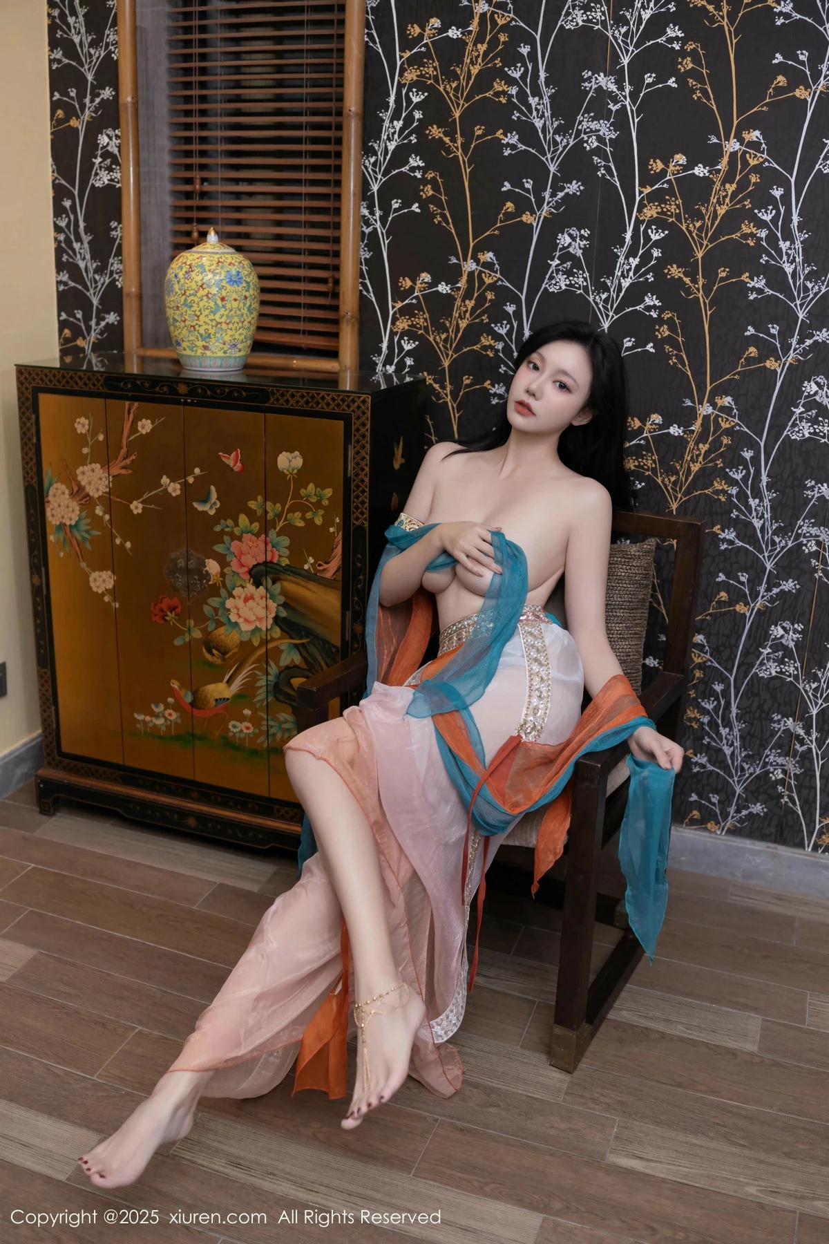 秀人集.com_[XiuRen秀人网]No.9757_模特安然anran性感古风薄纱服饰配超薄肉丝秀丰满身材诱惑写真81P