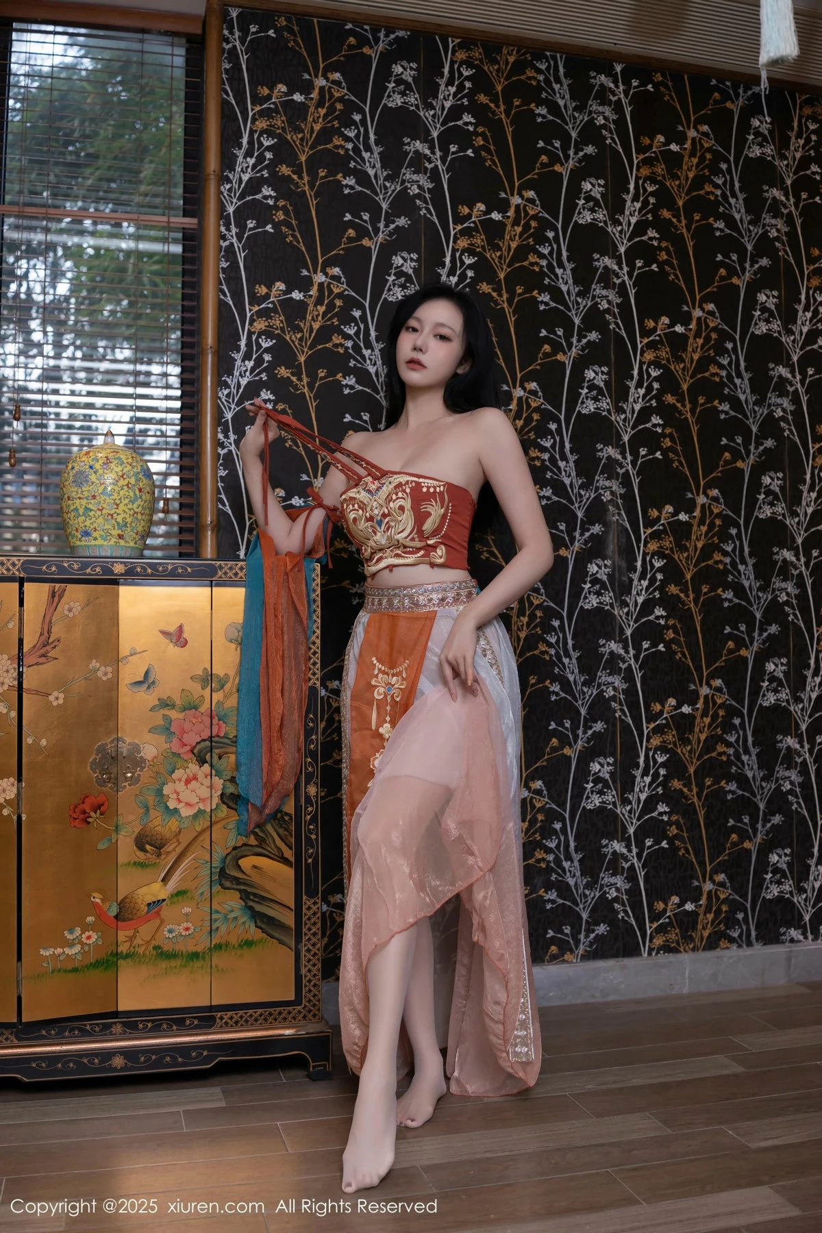 秀人集.com_[XiuRen秀人网]No.9757_模特安然anran性感古风薄纱服饰配超薄肉丝秀丰满身材诱惑写真81P