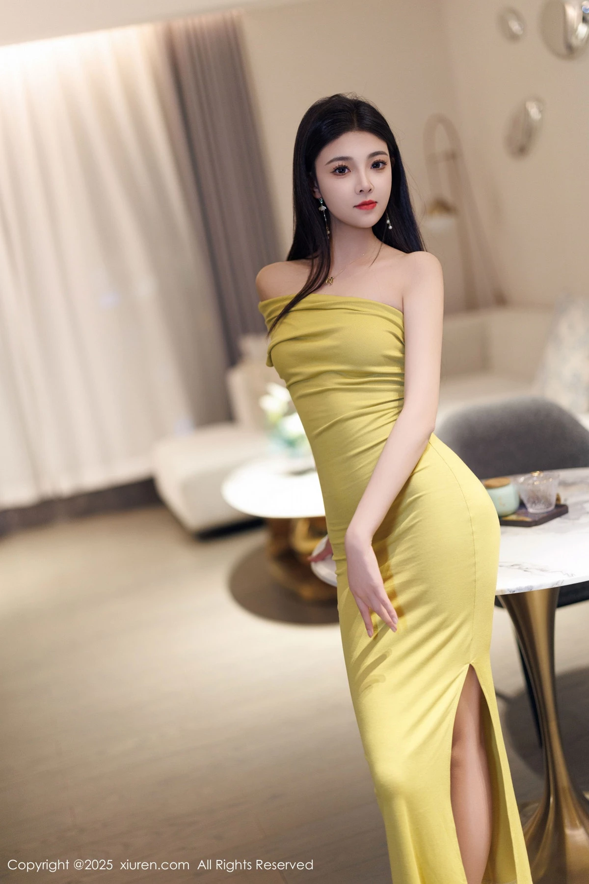 秀人集.com_[XiuRen秀人网]No.9761_模特初梦瑶性感黄色连衣长裙+黑色蕾丝内衣秀曼妙身材诱惑写真83P