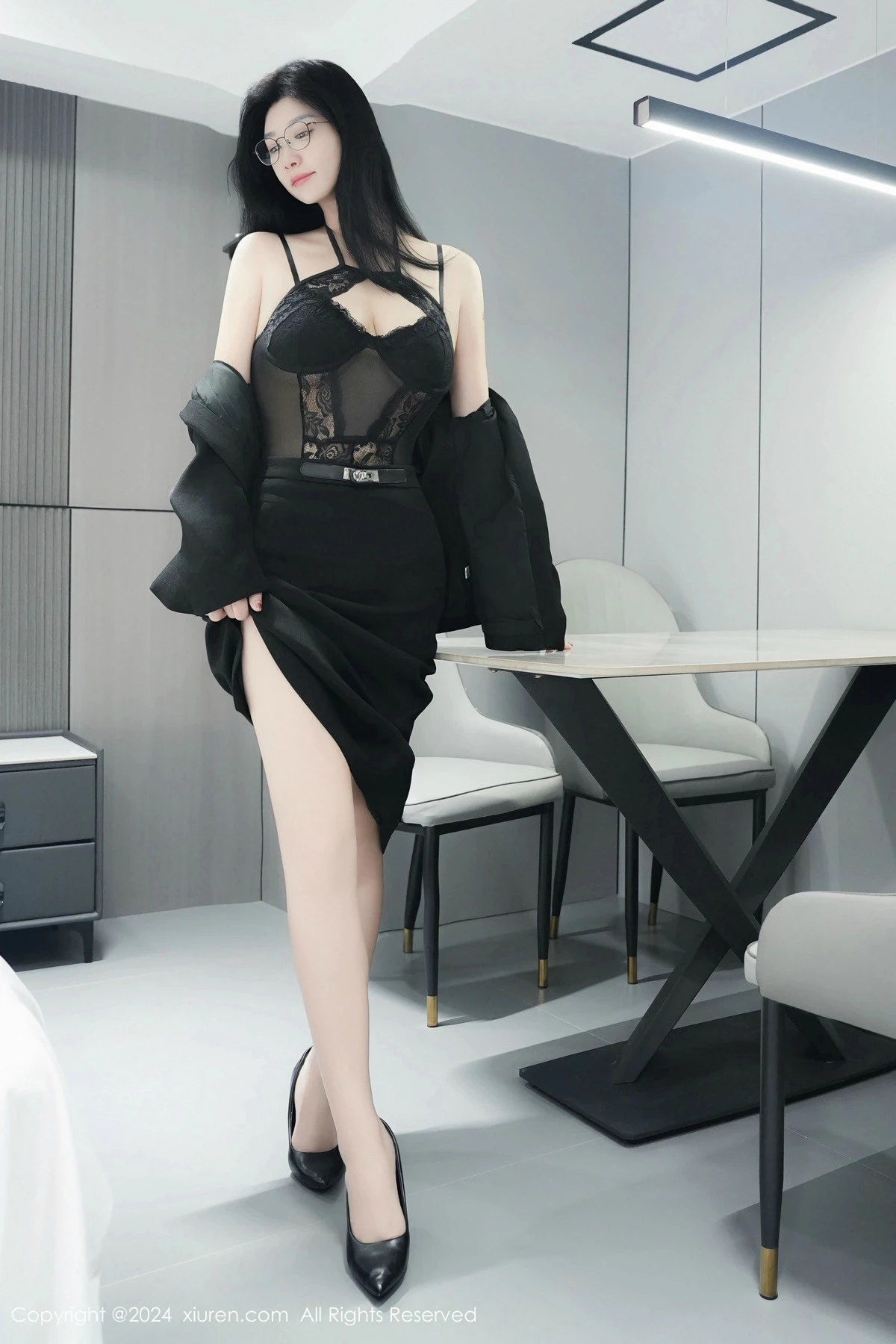 秀人集.com_[XiuRen秀人网]No.9639_模特雅茹老师性感黑色西服露黑色情趣内衣秀柔美身姿诱惑写真81P