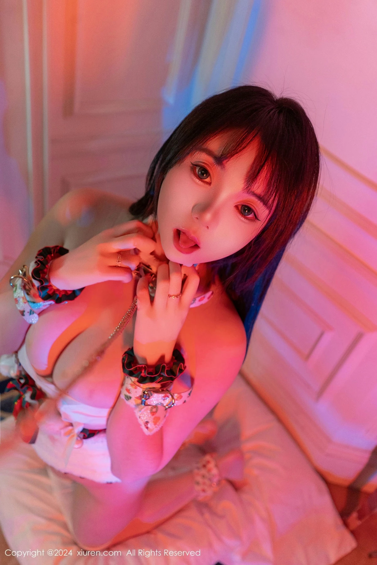 秀人集.com_[XiuRen秀人网]No.9638_新人模特软情调教主题性感情趣服饰配超薄肉丝秀火辣身材诱惑写真112P