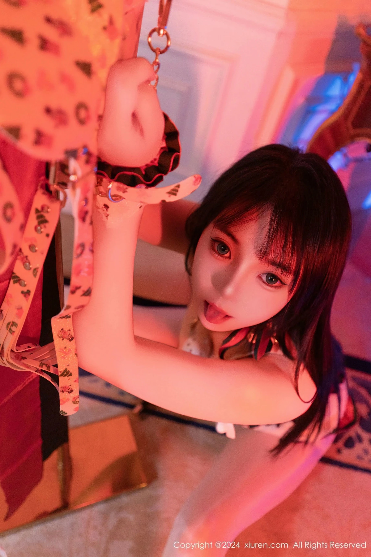 秀人集.com_[XiuRen秀人网]No.9638_新人模特软情调教主题性感情趣服饰配超薄肉丝秀火辣身材诱惑写真112P