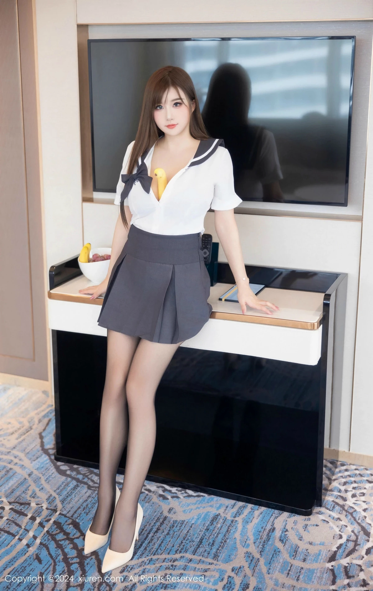 秀人集.com_[XiuRen秀人网]No.9663_模特小肉肉咪性感灰色JK制服配超薄黑丝秀凹凸身材撩人诱惑写真78P