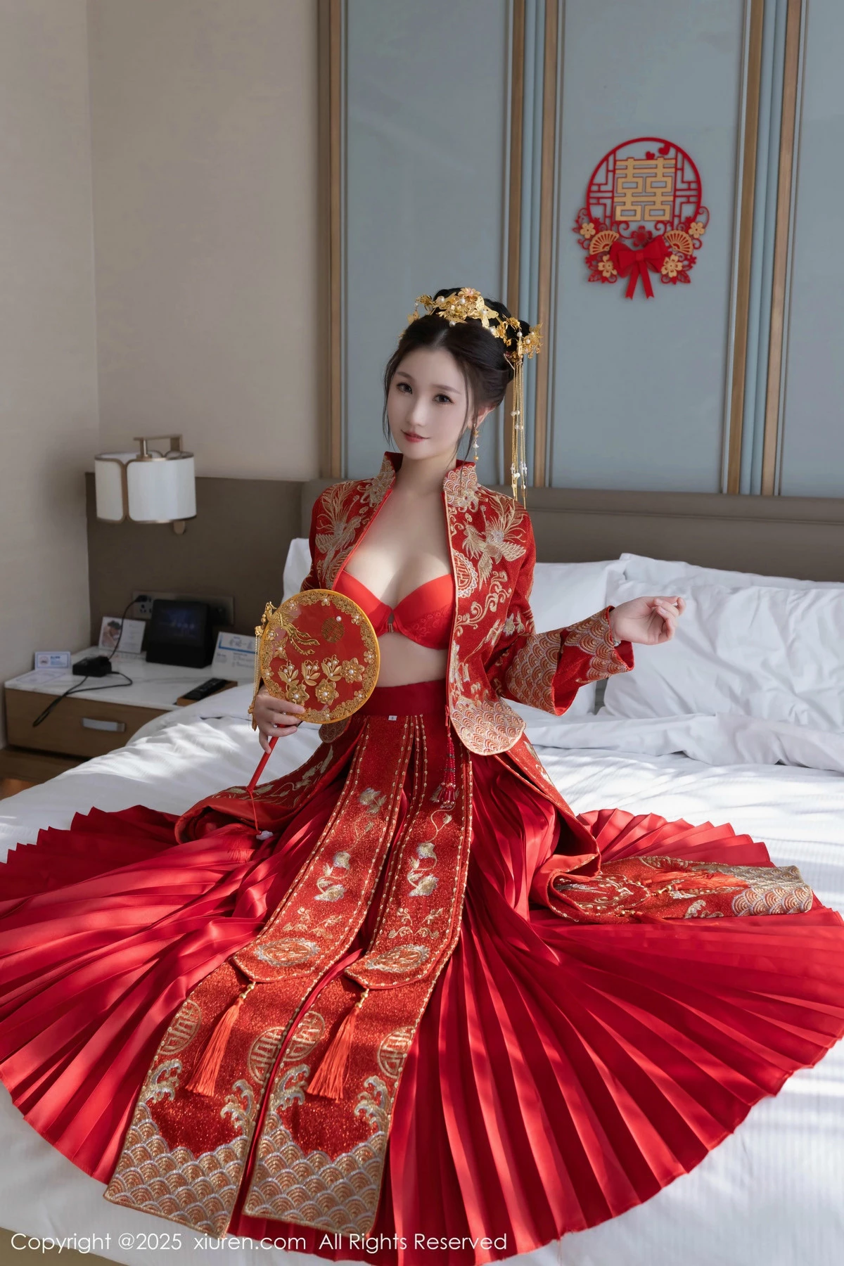 秀人集.com_[XiuRen秀人网]No.9811_模特杏子Yada性感新娘装红色情趣内衣配超薄肉丝秀美腿诱惑写真84P