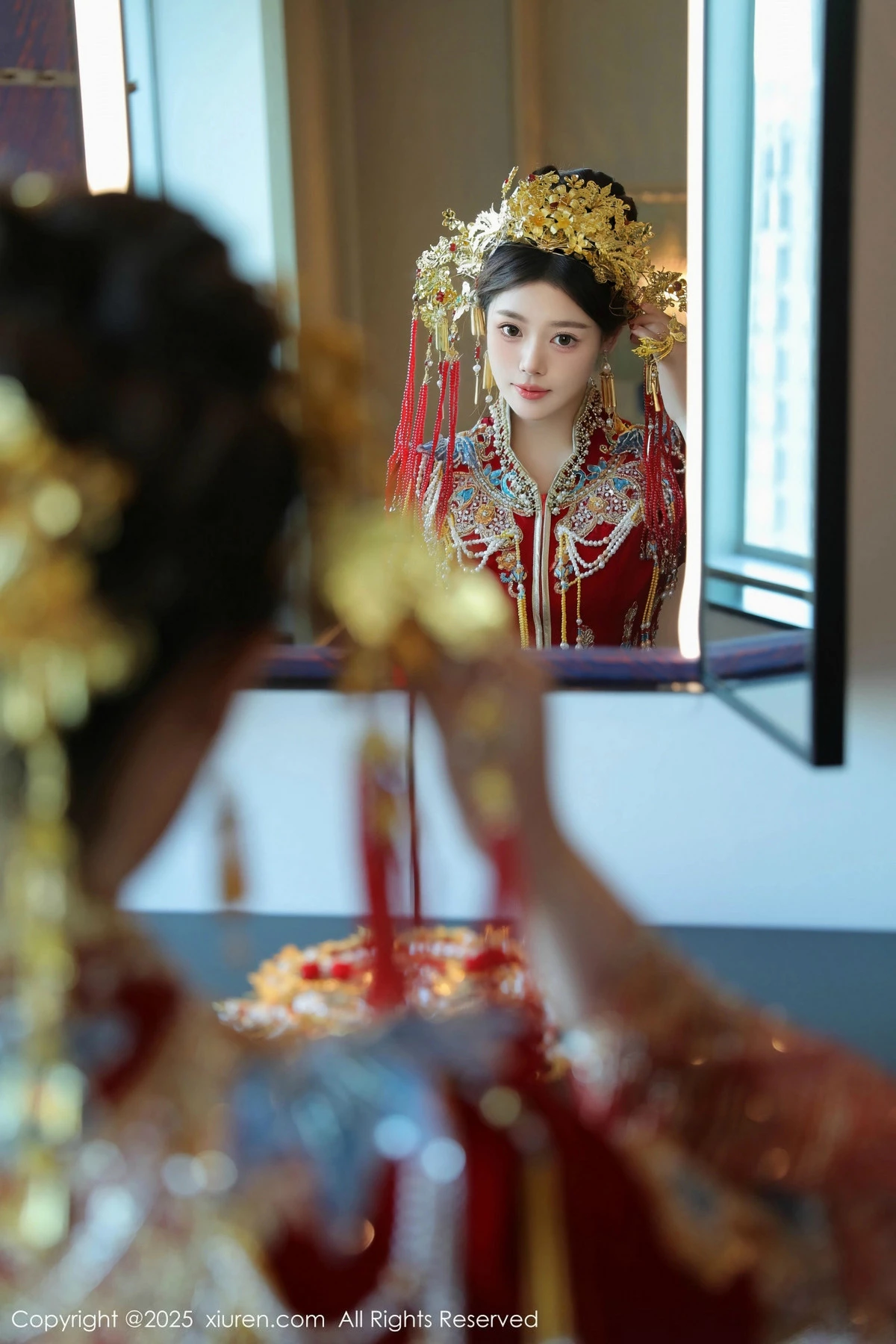 秀人集.com_[XiuRen秀人网]No.9823_模特蛋蛋宝新年主题性感红色新娘装露白色内衣秀丰腴身材诱惑写真79P