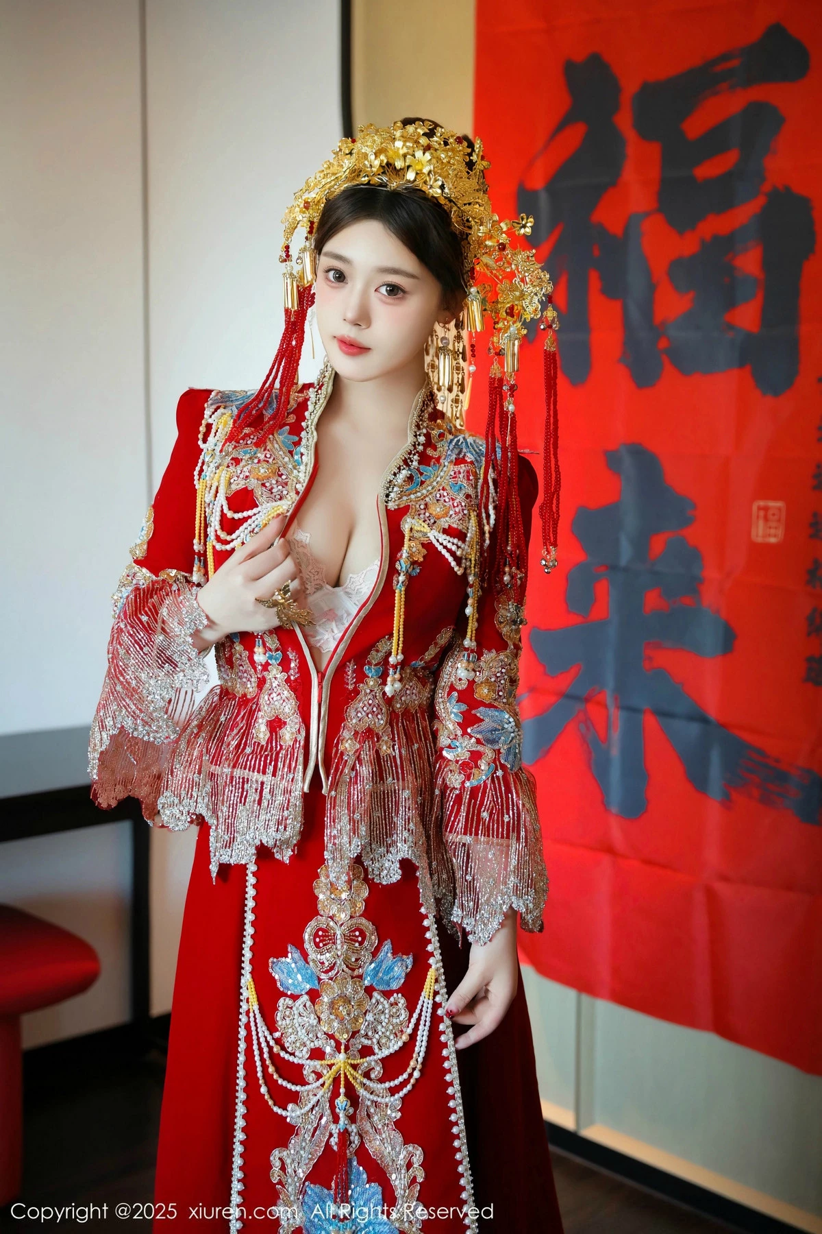 秀人集.com_[XiuRen秀人网]No.9823_模特蛋蛋宝新年主题性感红色新娘装露白色内衣秀丰腴身材诱惑写真79P