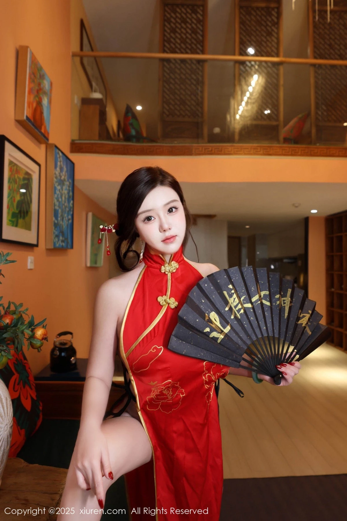 秀人集.com_[XiuRen秀人网]No.9834_模特小薯条nienie性感红色旗袍配红丝吊袜秀曼妙身姿诱惑写真131P