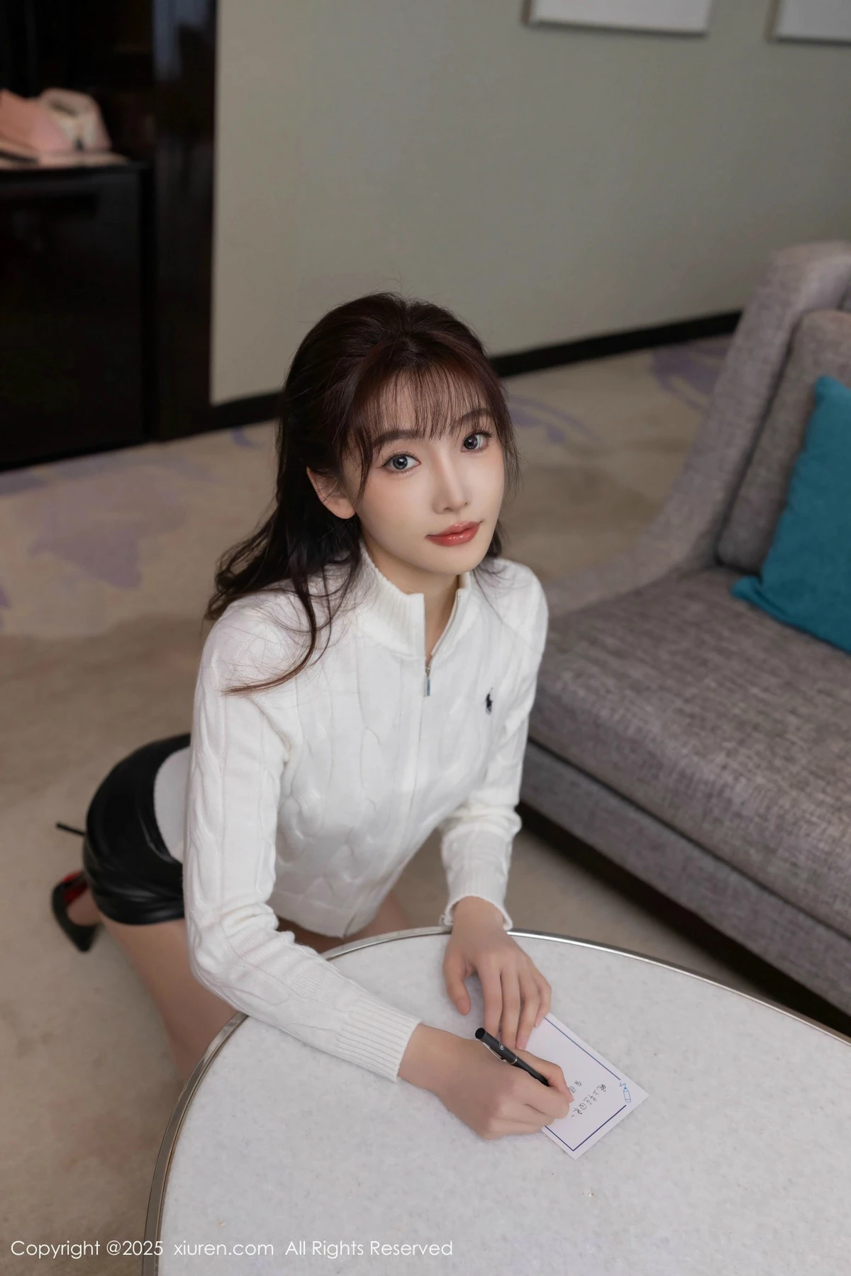 秀人集.com_[XiuRen秀人网]No.9852_模特陆萱萱白上衣配黑皮短裙露性感情趣内衣秀曼妙身姿诱惑写真81P