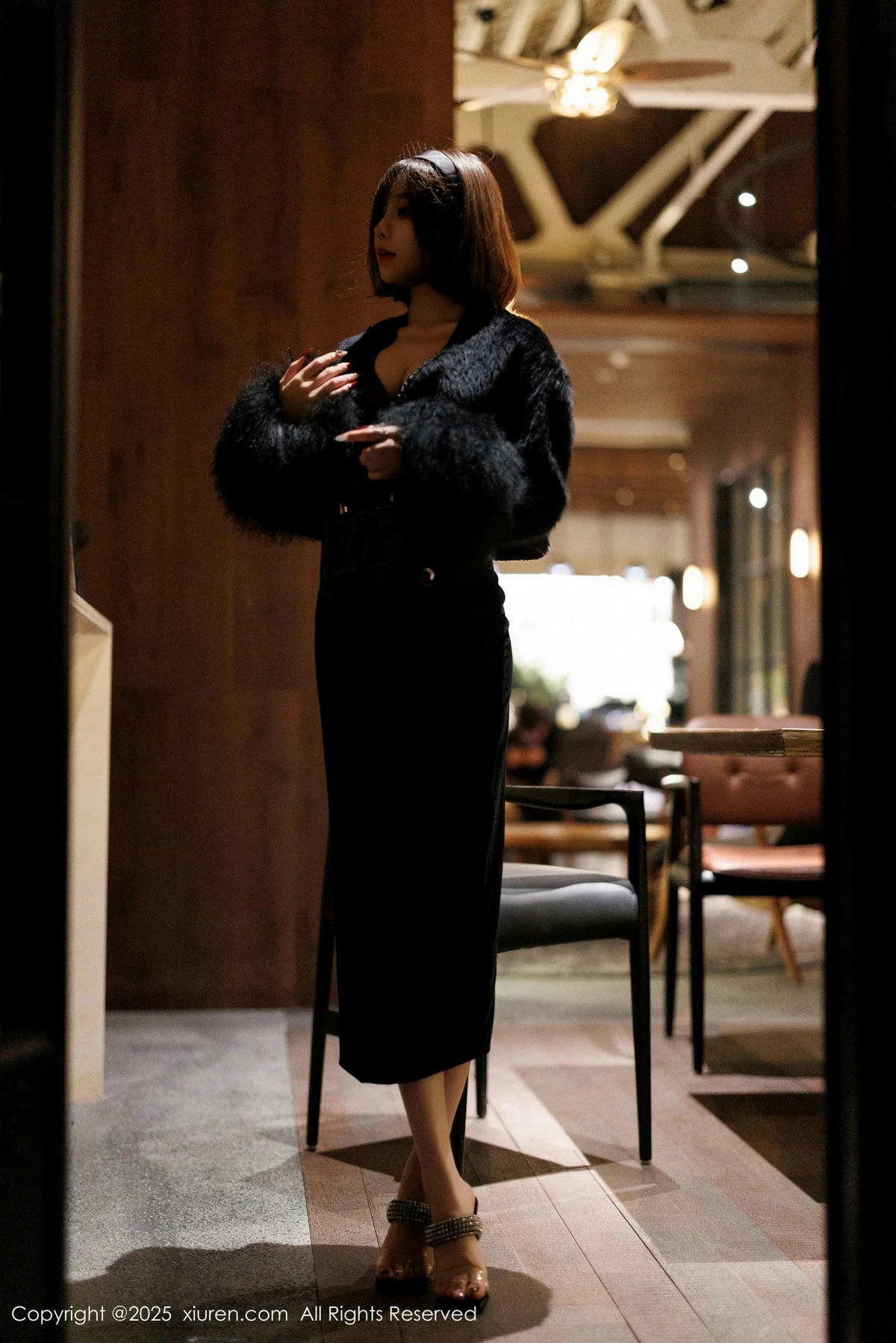 秀人集.com_[XiuRen秀人网]No.9880_女神徐莉芝Booty性感黑色连衣裙+情趣内衣秀曼妙身姿诱惑写真85P