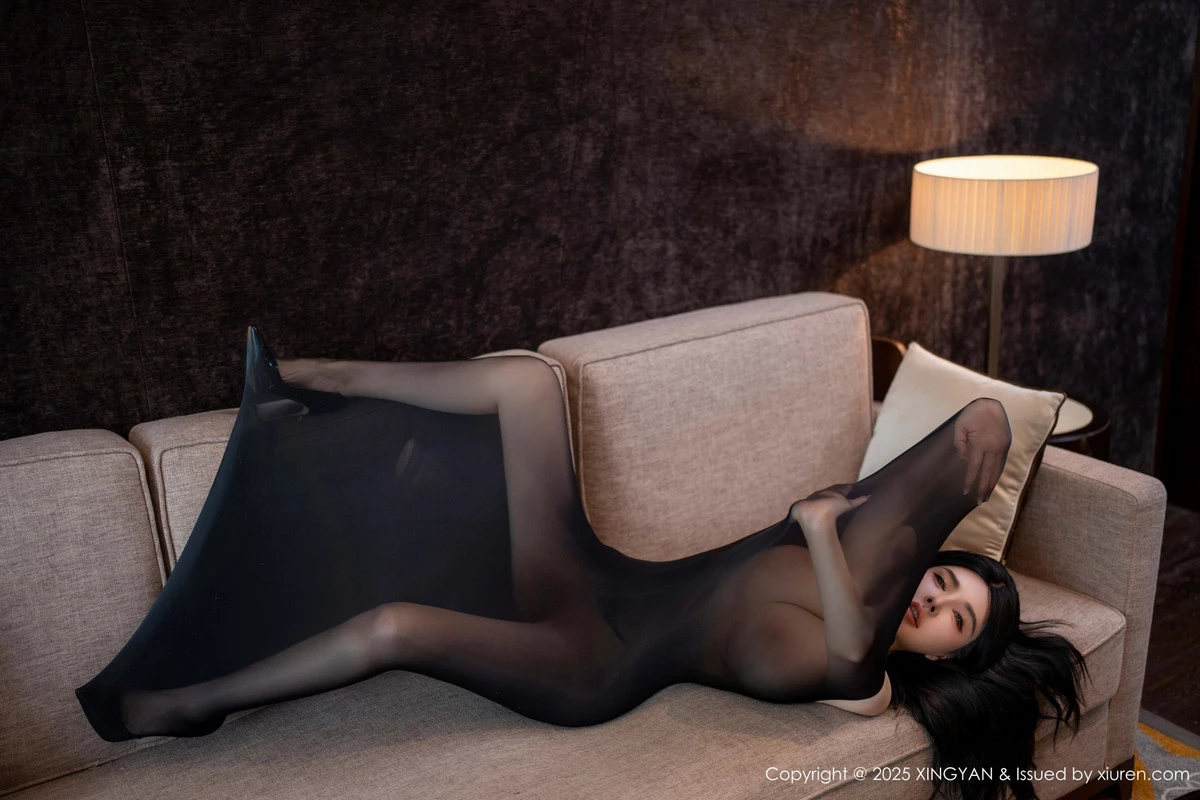 秀人集.com_[XINGYAN星颜社]VOL.309_模特潘思沁私房性感超薄黑色连体丝袜秀巨乳肥臀惹火诱惑写真80P