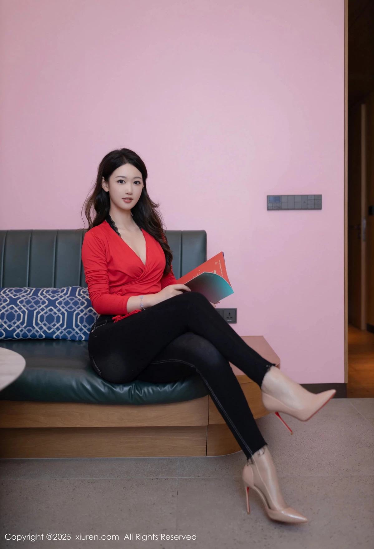 秀人集.com_[XiuRen秀人网]No.9894_模特唐安琪性感黑色情趣内衣配开档肉丝秀曼妙身姿完美诱惑写真79P