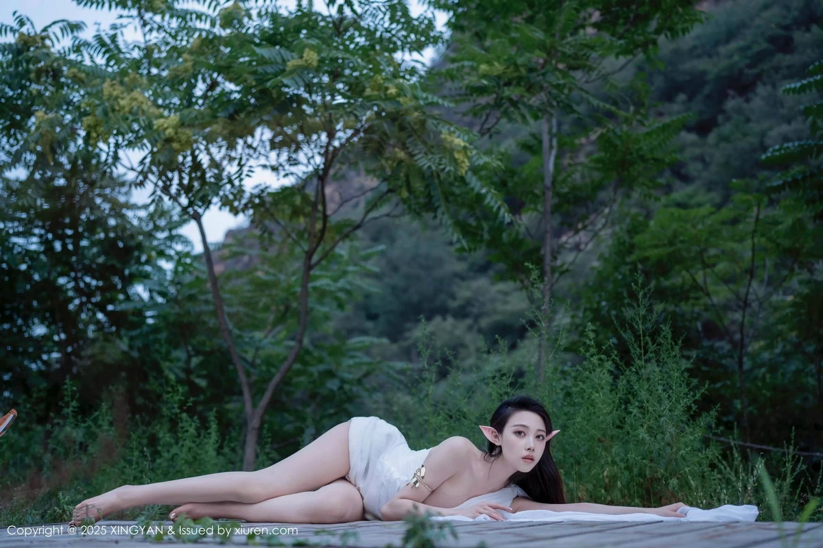 秀人集.com_[XINGYAN星颜社]VOL.314_模特清妙精灵装扮性感白色连衣长裙秀翘臀美腿惹火诱惑写真60P