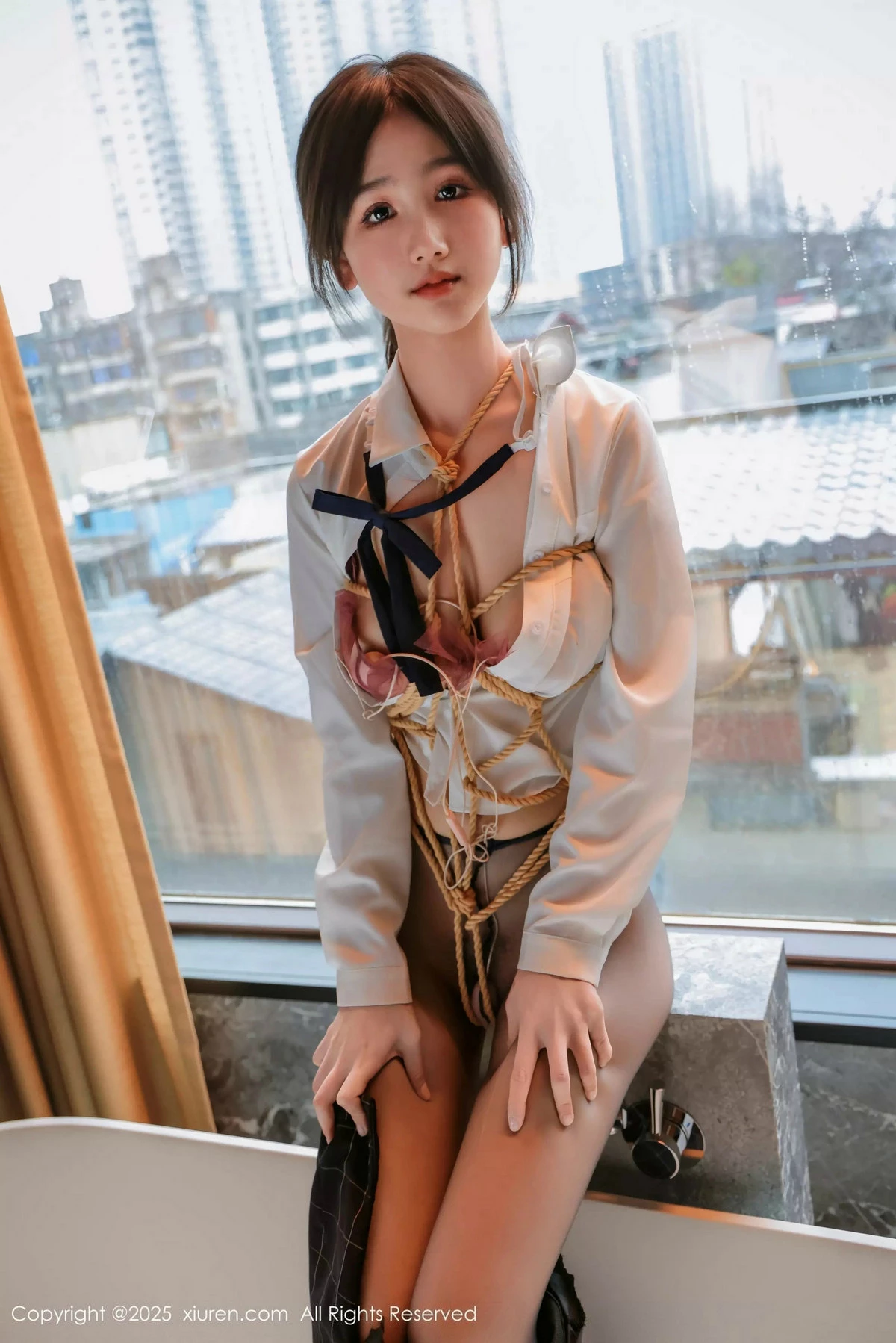 秀人集.com_[XiuRen秀人网]No.9949_模特奶芙乔乔捆绑主题性感JK制服配超薄黑丝秀凹凸身材诱惑写真72P