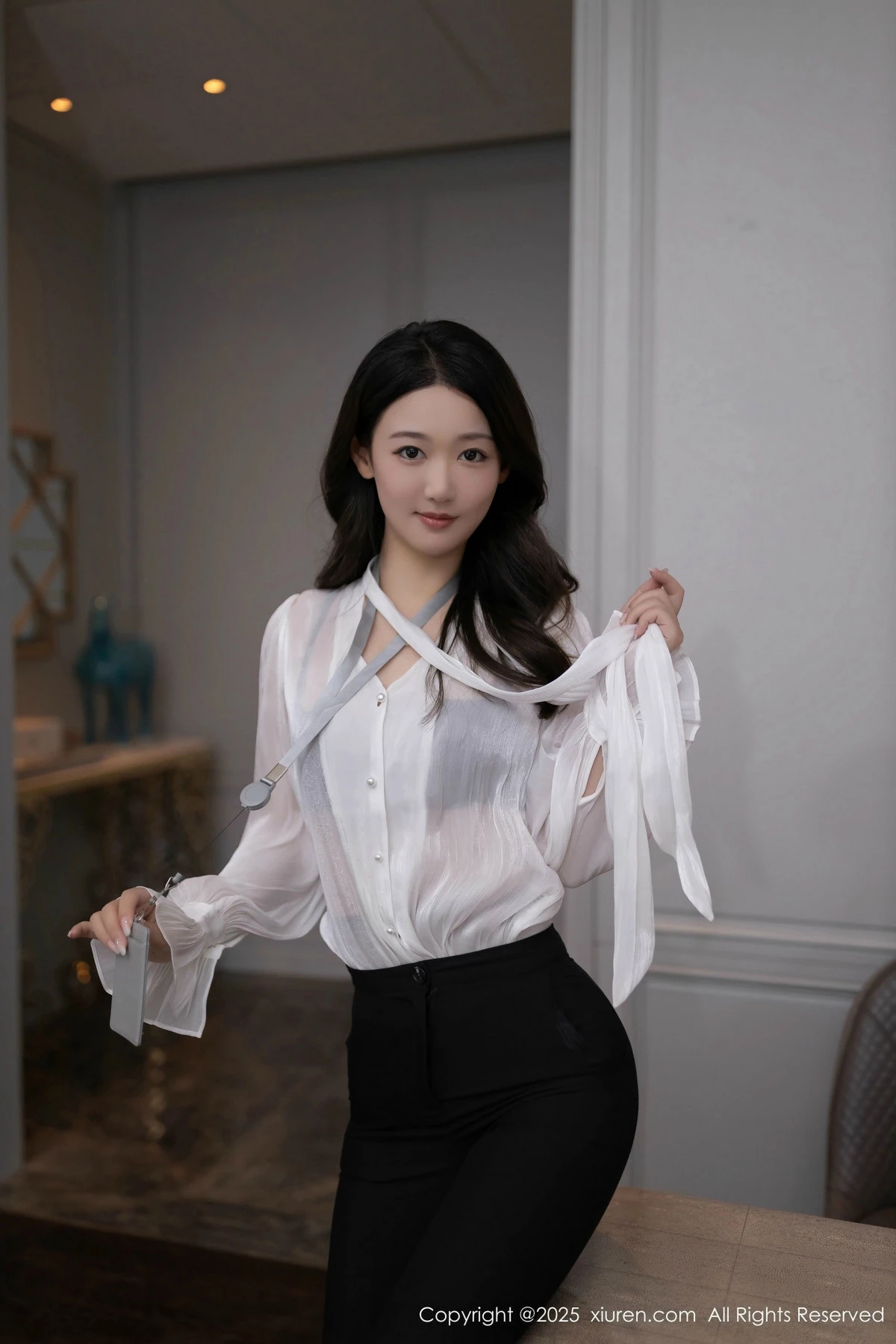 秀人集.com_[XiuRen秀人网]No.9960_模特唐安琪性感白衬衫露黑色内衣配超薄黑丝秀柔美身姿诱惑写真82P