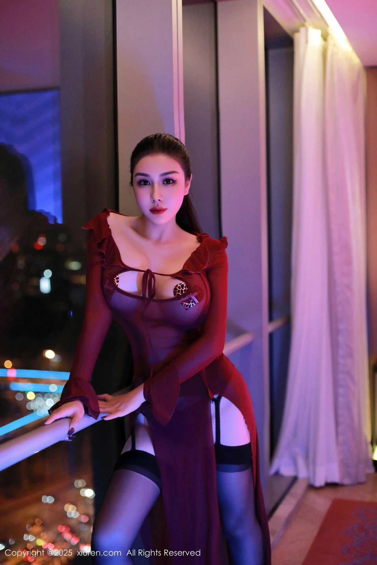 秀人集.com_[XiuRen秀人网]No.9973_模特田冰冰性感酒红色薄纱连衣裙配黑丝吊袜秀丰满身材诱惑写真53P