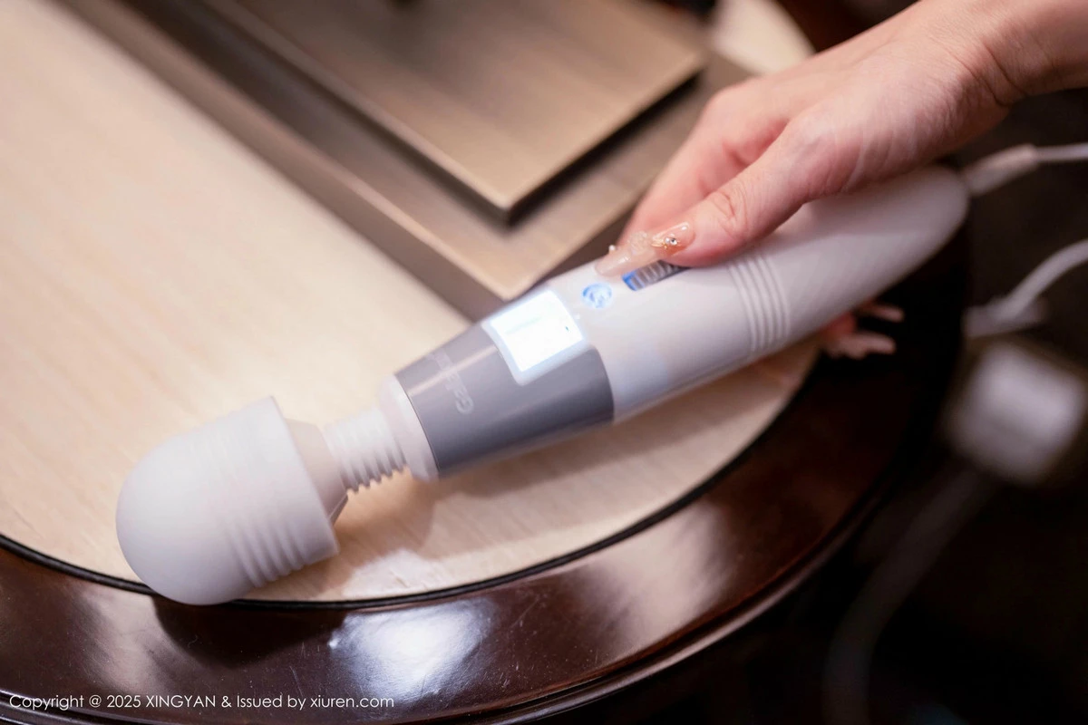 秀人集.com_[XINGYAN星颜社]VOL.319_模特合集潘思沁私房性感黑色连体网袜秀惹火身材极致诱惑写真80P