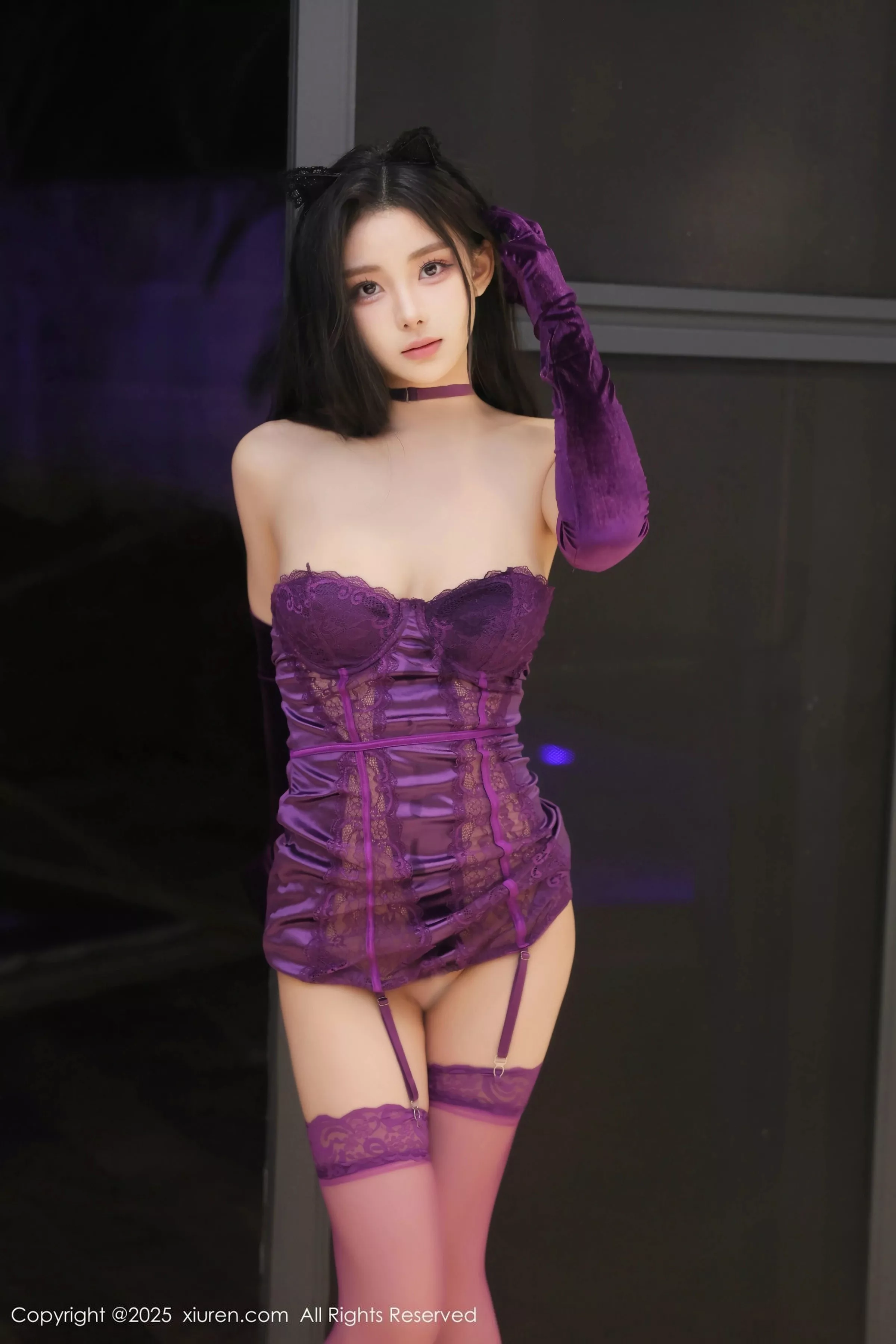 秀人集.com_[XiuRen秀人网]No.9998_模特白浅浅泳池场景紫色情趣服饰配紫丝吊袜秀凹凸身材诱惑写真84P