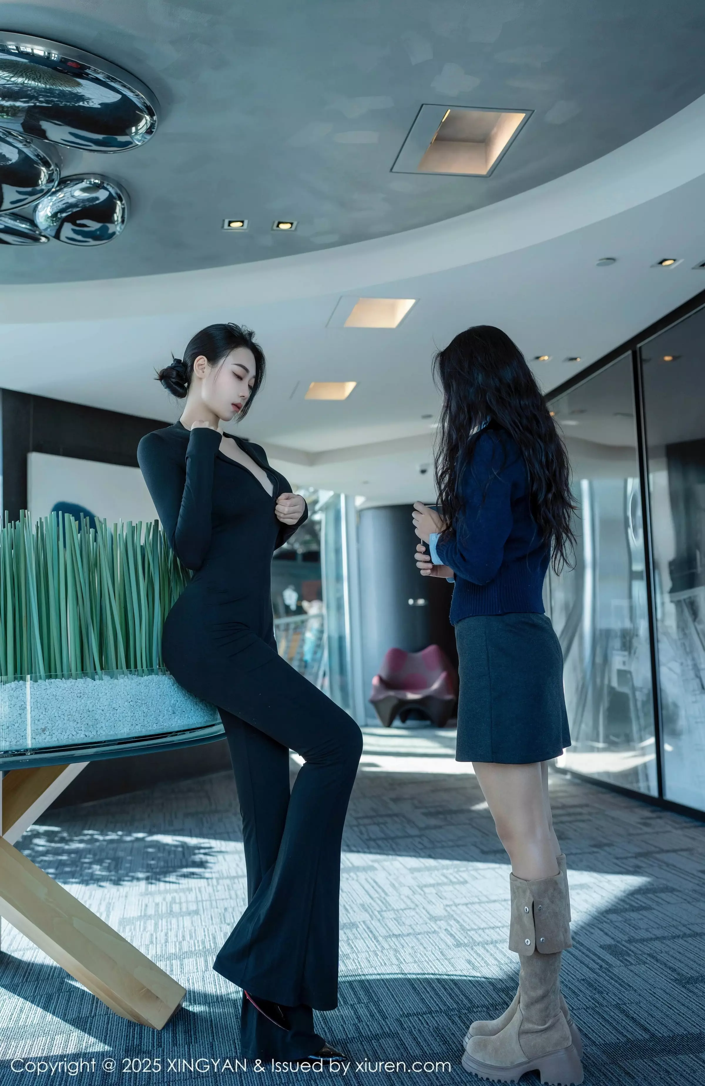 秀人集.com_[XINGYAN星颜社]VOL.322_模特清妙性感OL职业装露轻透黑色内衣秀完美身材诱惑写真81P