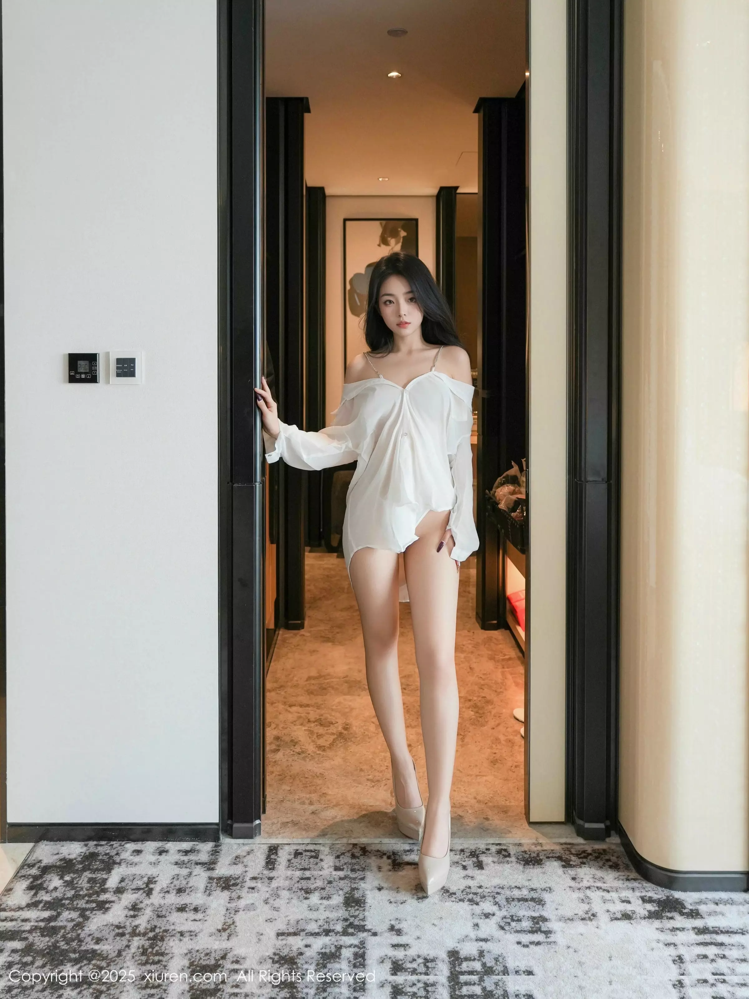 秀人集.com_[XiuRen秀人网]No.10025_模特白琮瑗性感白色衬衣露白色丁字裤秀惹火身材撩人诱惑写真69P