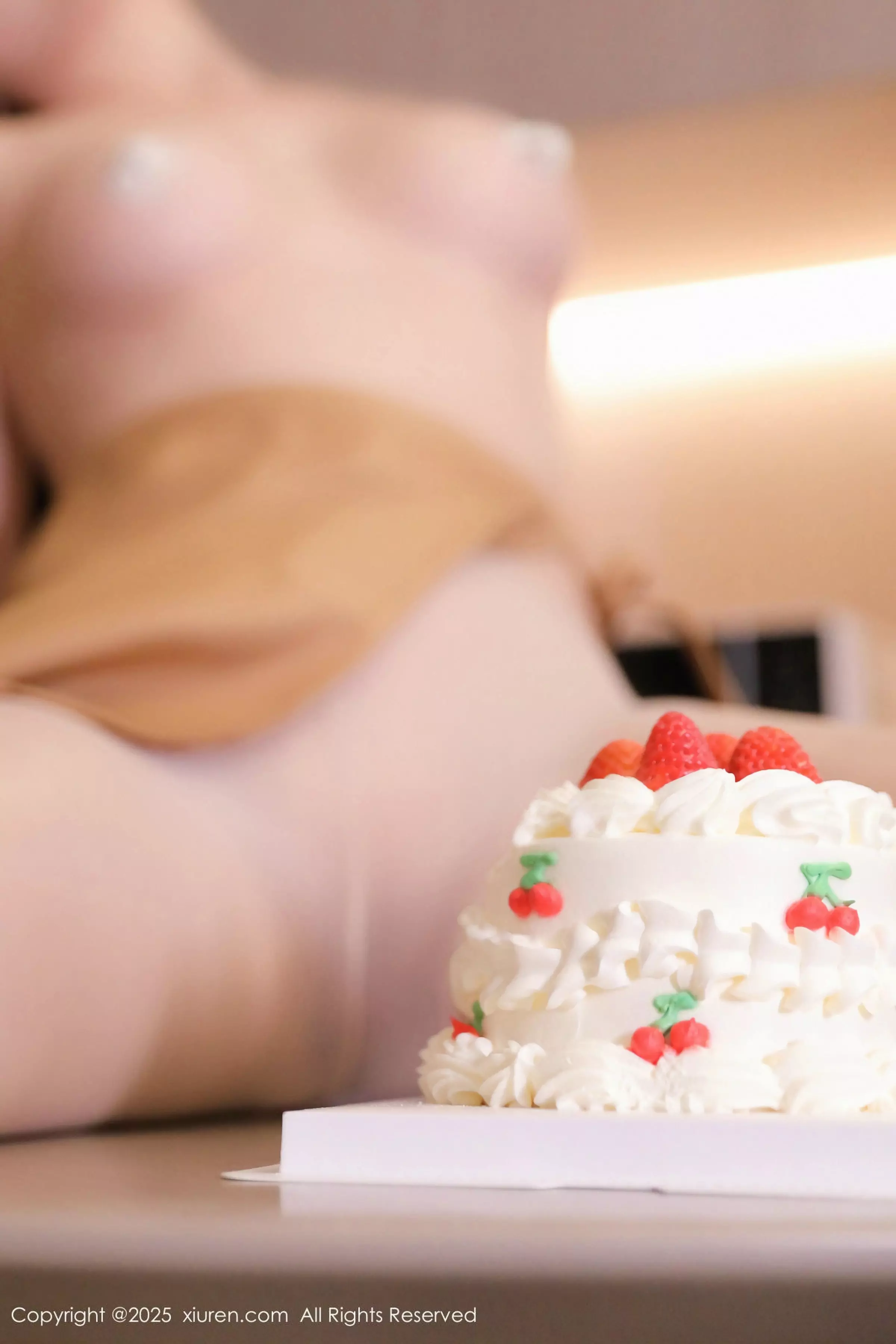 秀人集.com_[XiuRen秀人网]No.10029_模特小蛮妖Yummy蓝色连衣短裙配超薄肉丝秀曼妙身材诱惑写真69P