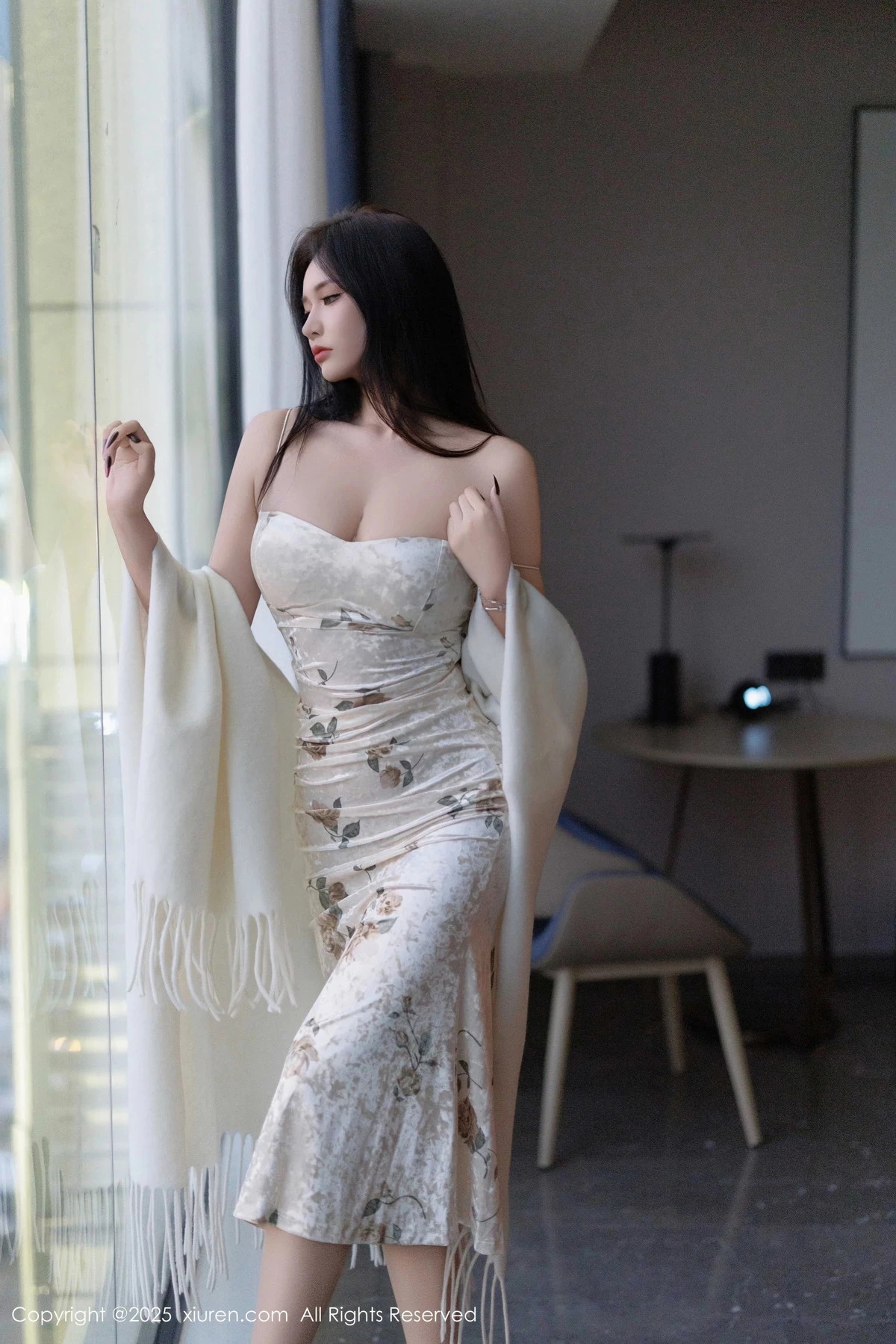 秀人集.com_[XiuRen秀人网]No.9899_模特娜比脱连衣短裙露性感蓝色内衣配超薄肉丝秀凹凸身材诱惑写真81P