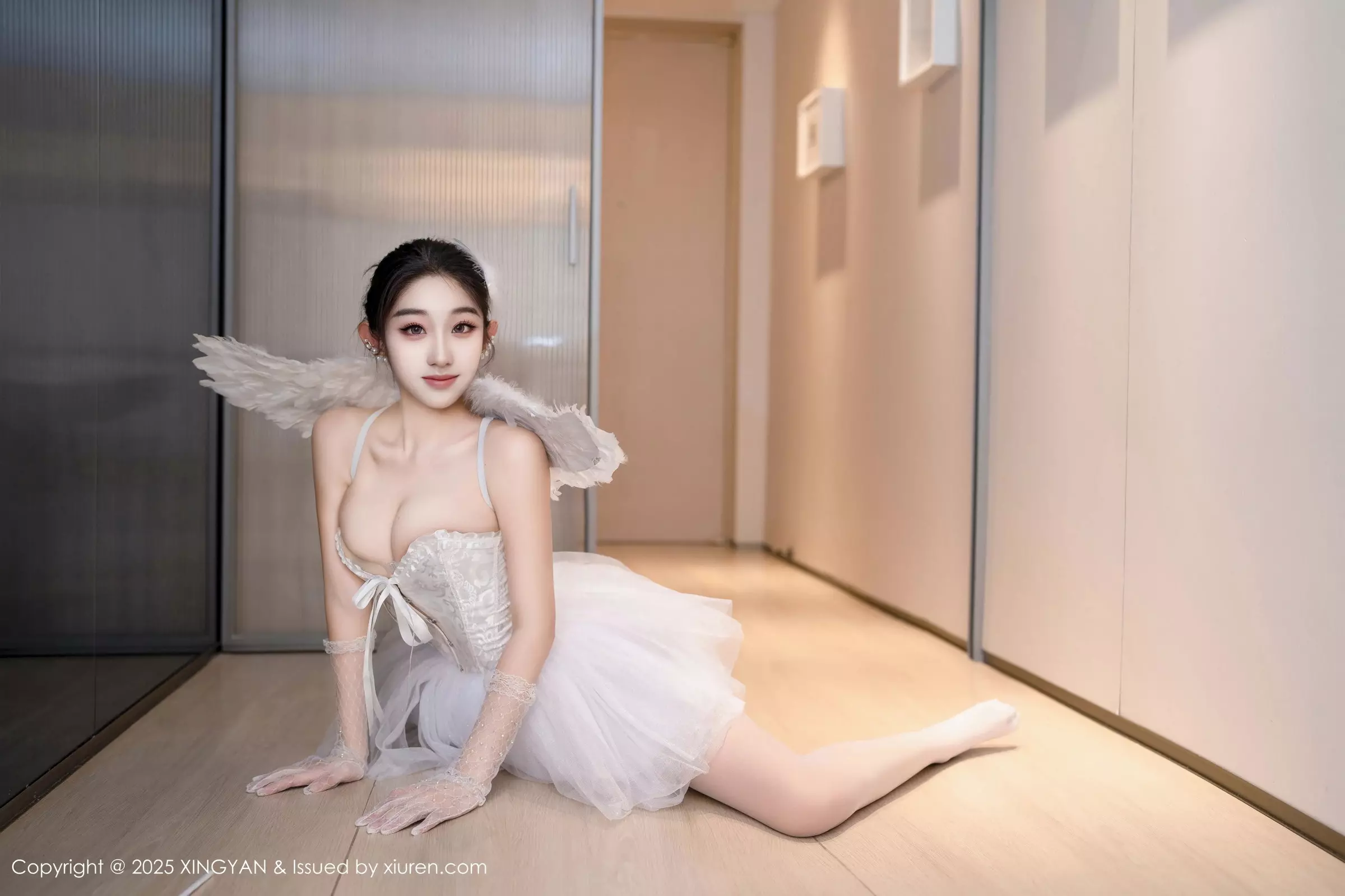 秀人集.com_[XINGYAN星颜社]VOL.324_模特星冉性感白色芭蕾吊带裙配白丝吊袜秀曼妙身姿诱惑写真78P