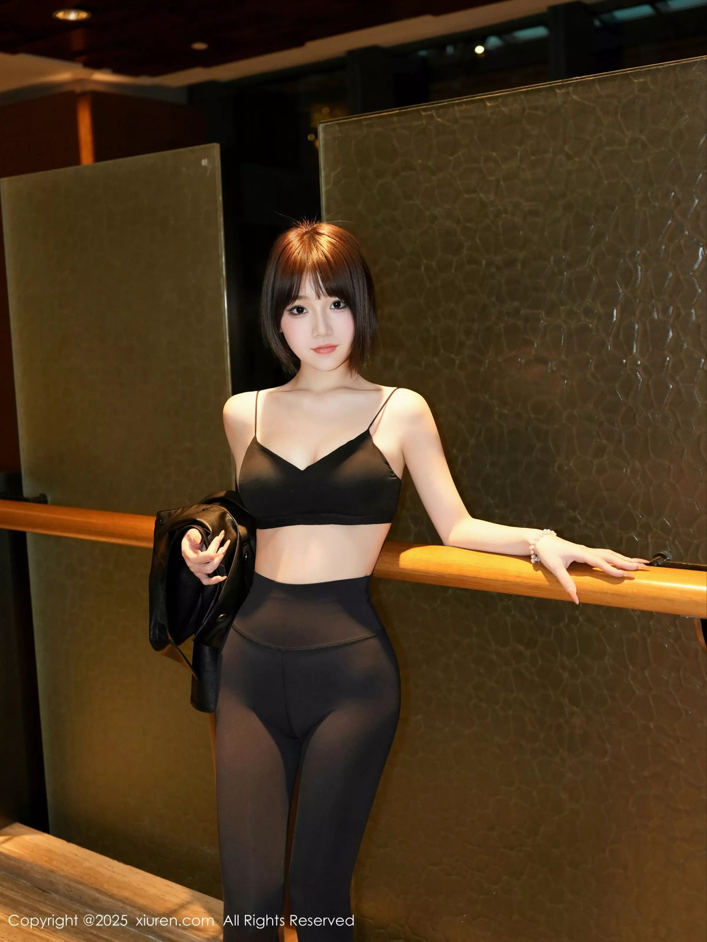 秀人集.com_[XiuRen秀人网]No.10077_新人模特汁汁性感黑色瑜伽服配超薄黑丝秀苗条身材完美诱惑写真63P