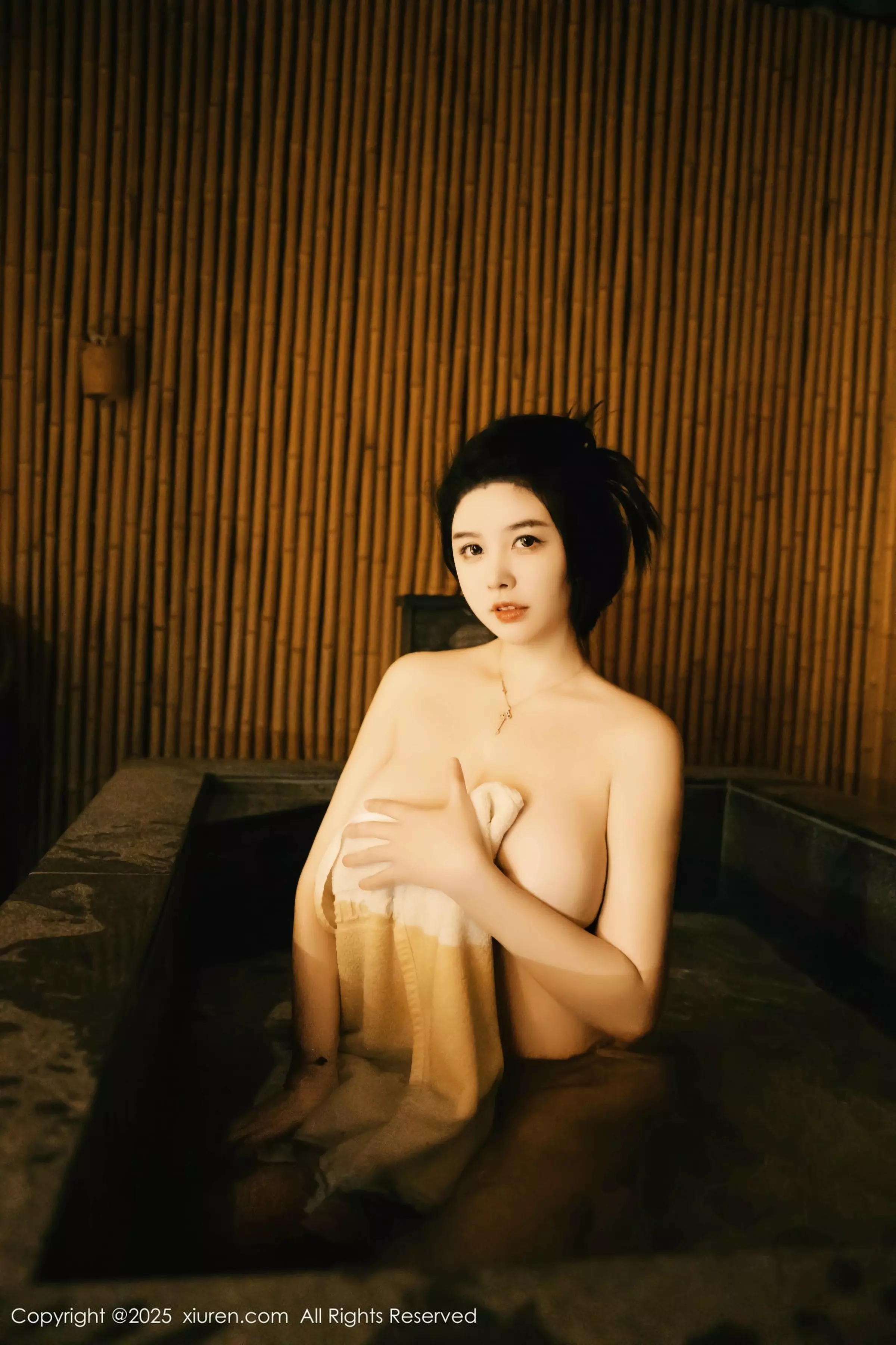 秀人集.com_[XiuRen秀人网]No.10091_模特林若凡F温泉主题性感白色浴巾半撩秀丰腴身材惹火诱惑写真37P