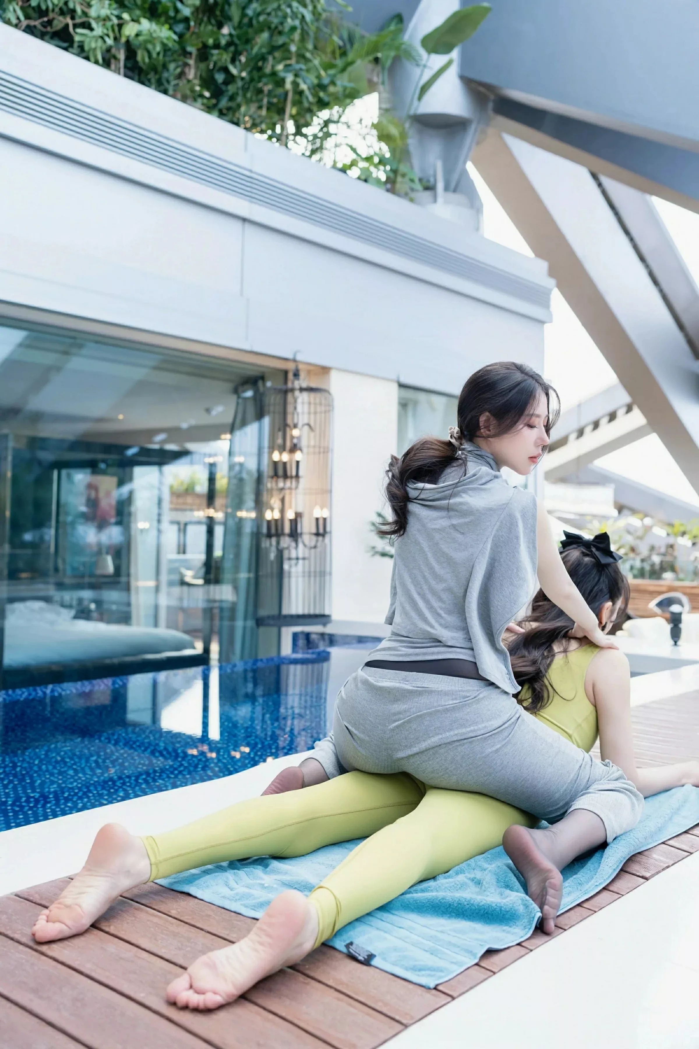 秀人集.com_[XINGYAN星颜社]VOL.333_模特合集女神李丽莎性感紧身运动套装秀完美身材惹火诱惑写真80P