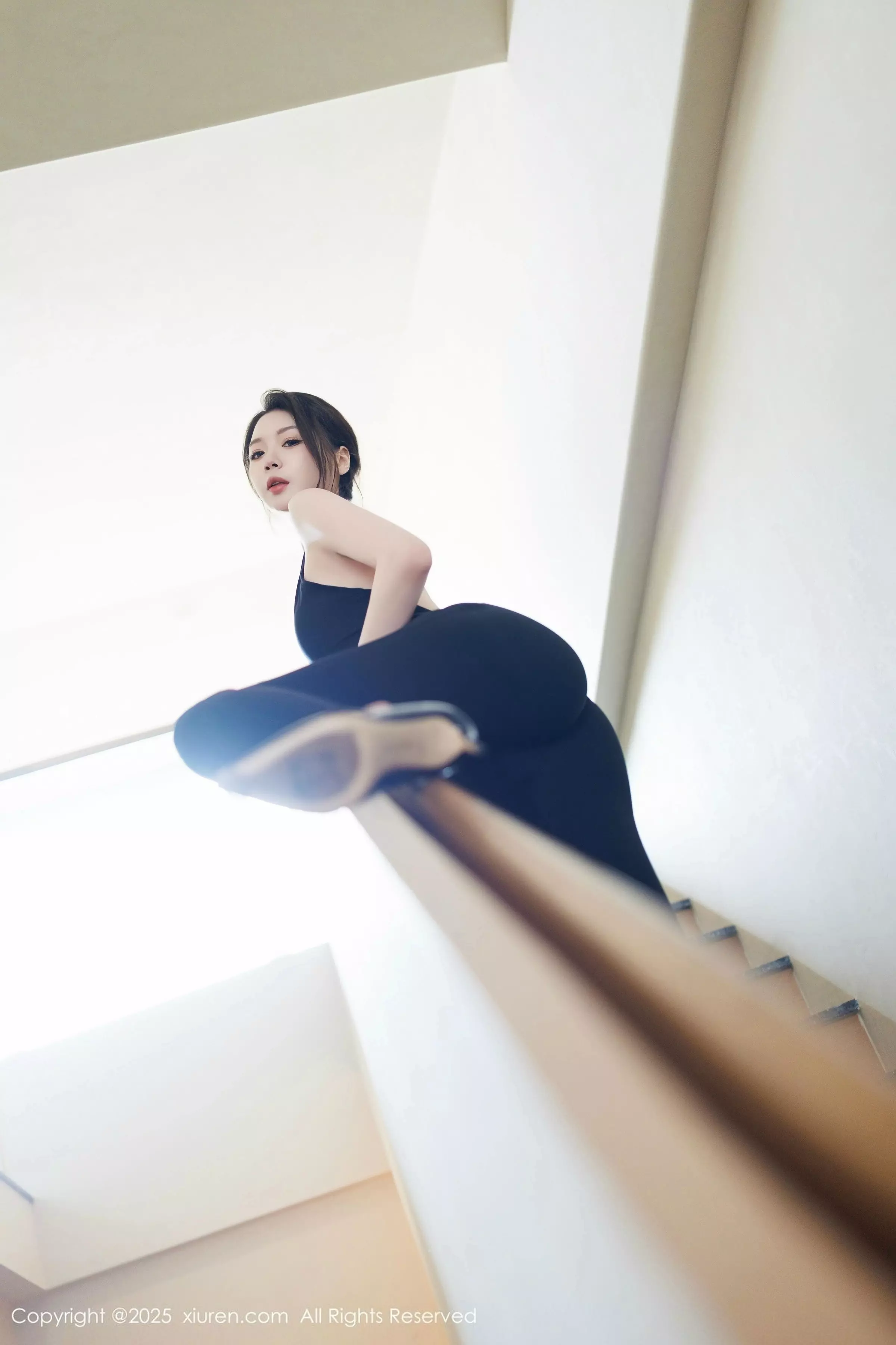 秀人集.com_[XiuRen秀人网]No.10059_模特梦心玥性感黑色情趣内衣配黑丝吊袜秀高挑曼妙身姿诱惑写真83P