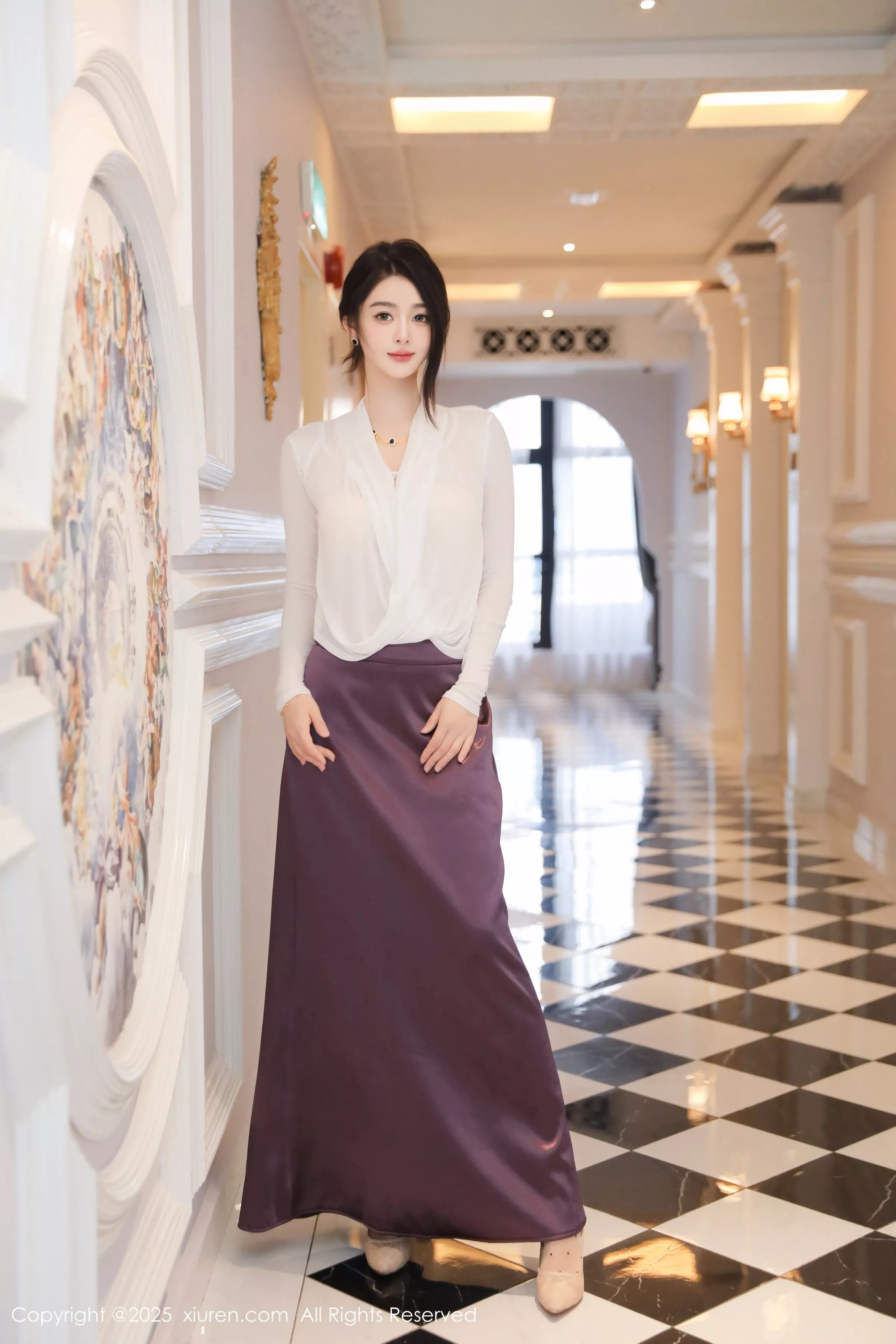 秀人集.com_[XiuRen秀人网]No.10201_模特Candy糖糖白上衣配紫色长裙露肉丝吊袜秀丰腴身材诱惑写真75P