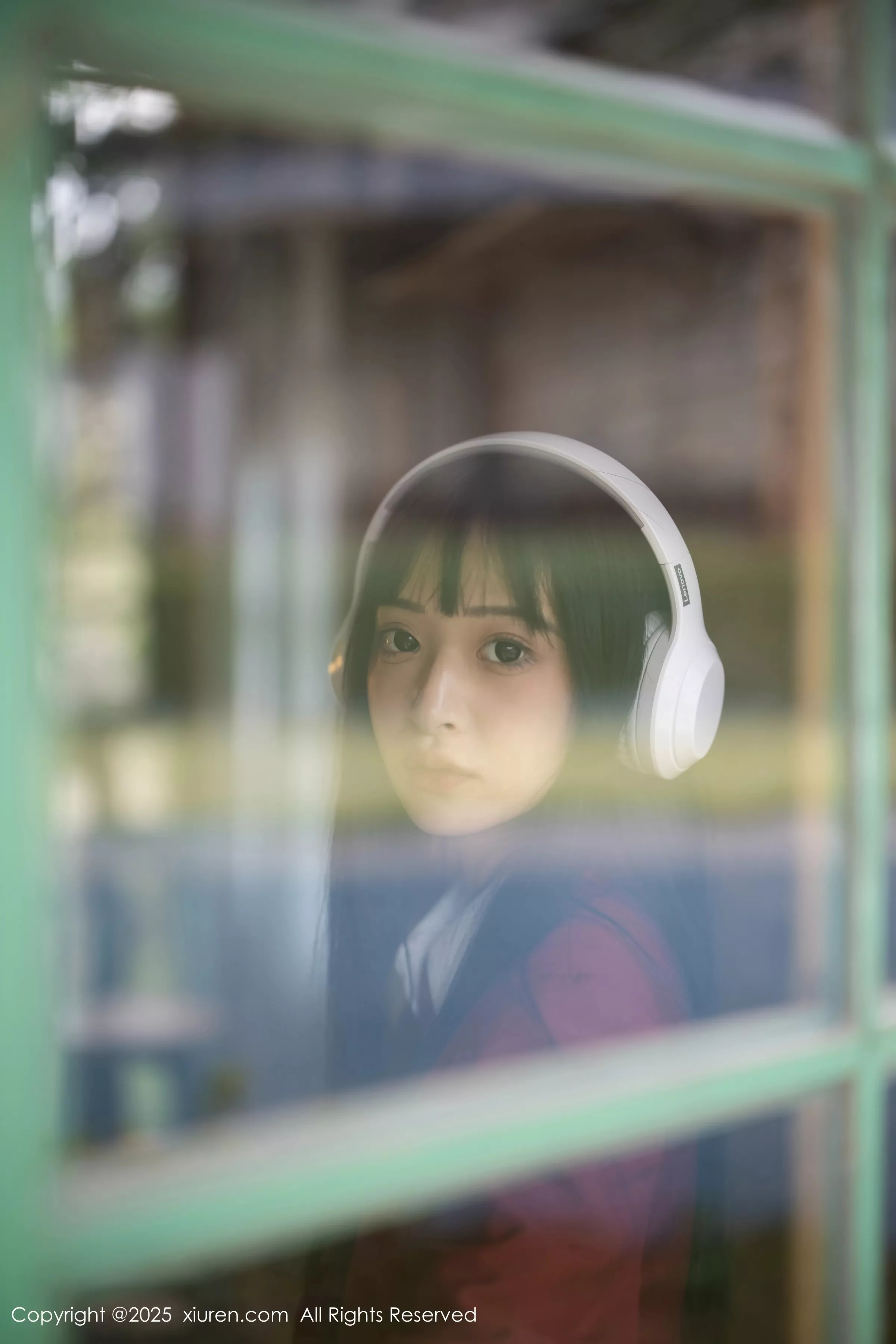 秀人集.com_[XiuRen秀人网]No.10215_新人模特茂木希子性感红色裙子配肉色丝袜秀完美曲线诱惑写真82P