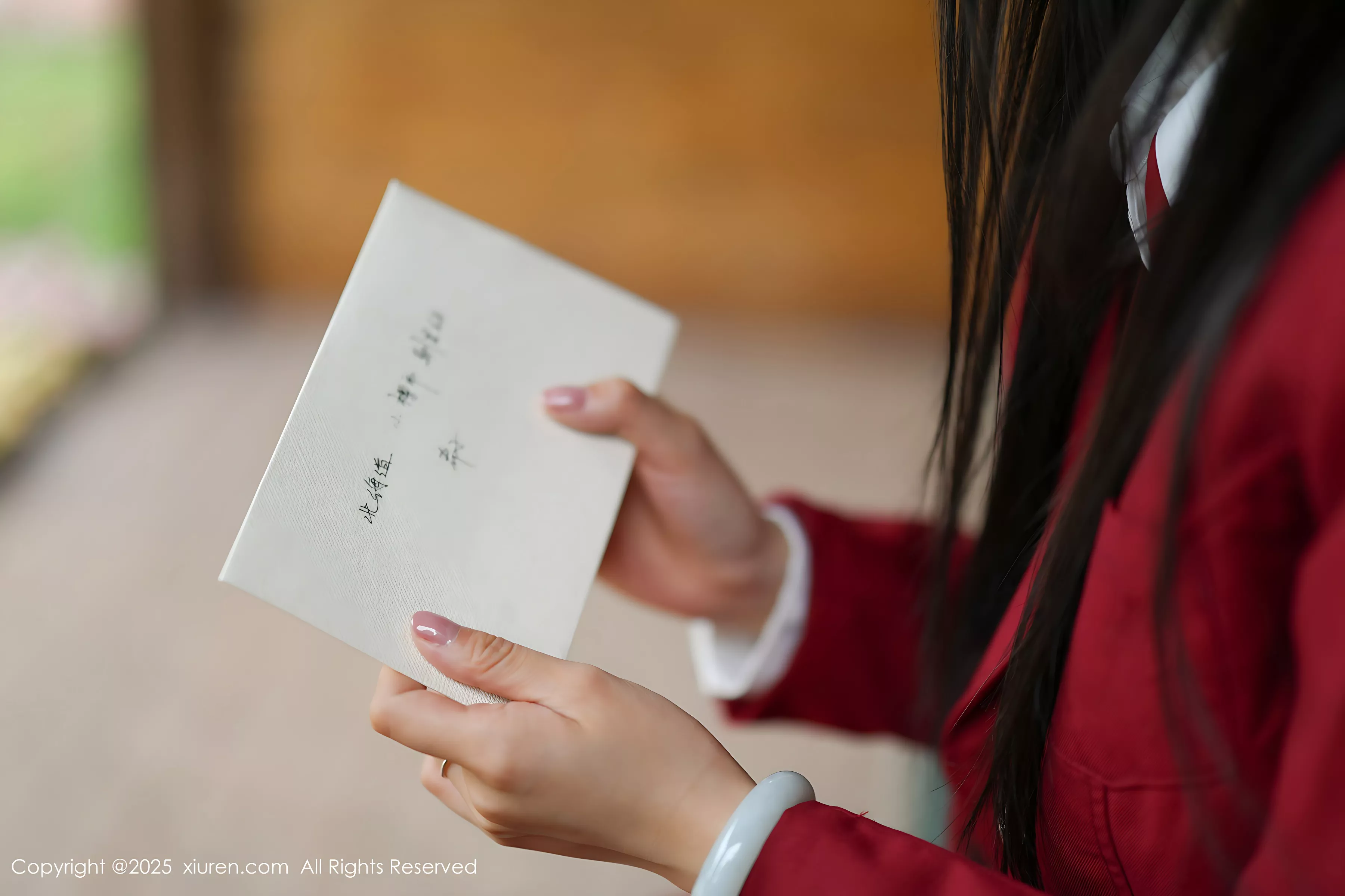 秀人集.com_[XiuRen秀人网]No.10215_新人模特茂木希子性感红色裙子配肉色丝袜秀完美曲线诱惑写真82P