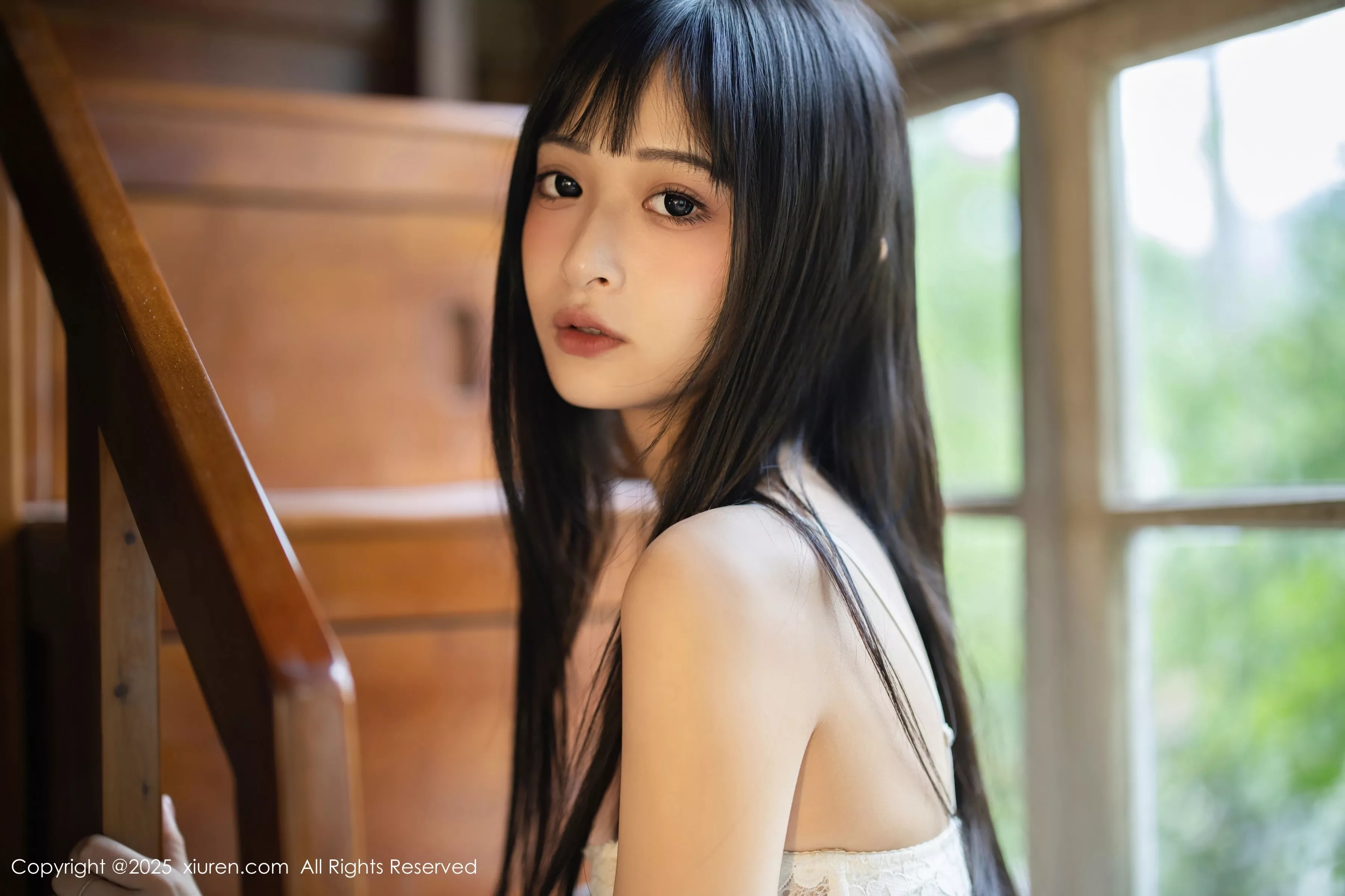 秀人集.com_[XiuRen秀人网]No.10215_新人模特茂木希子性感红色裙子配肉色丝袜秀完美曲线诱惑写真82P