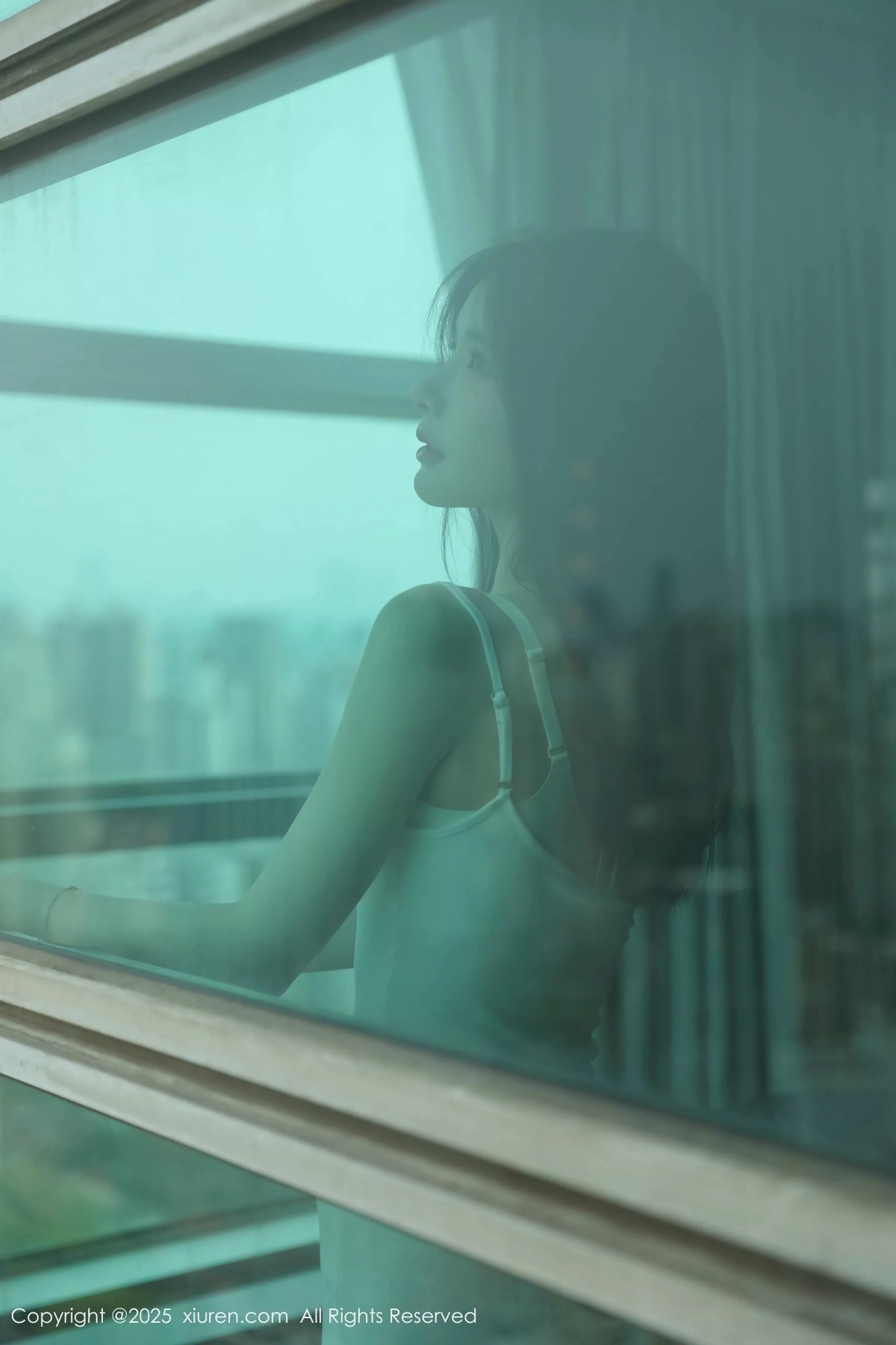 秀人集.com_[XiuRen秀人网]No.10226_模特布丁wow性感白色连衣短裙配肉色丝袜秀完美身材诱惑写真80P