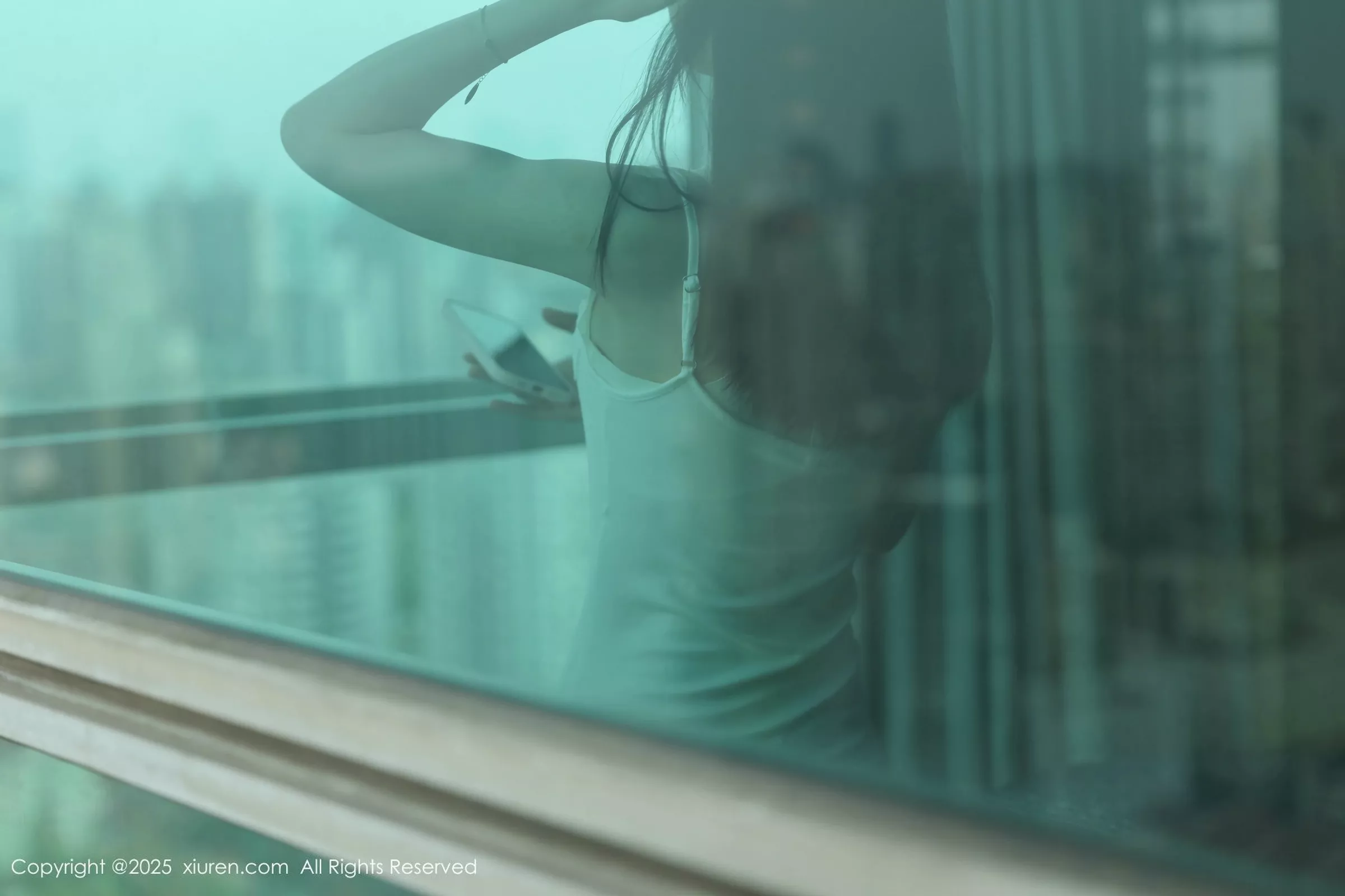 秀人集.com_[XiuRen秀人网]No.10226_模特布丁wow性感白色连衣短裙配肉色丝袜秀完美身材诱惑写真80P