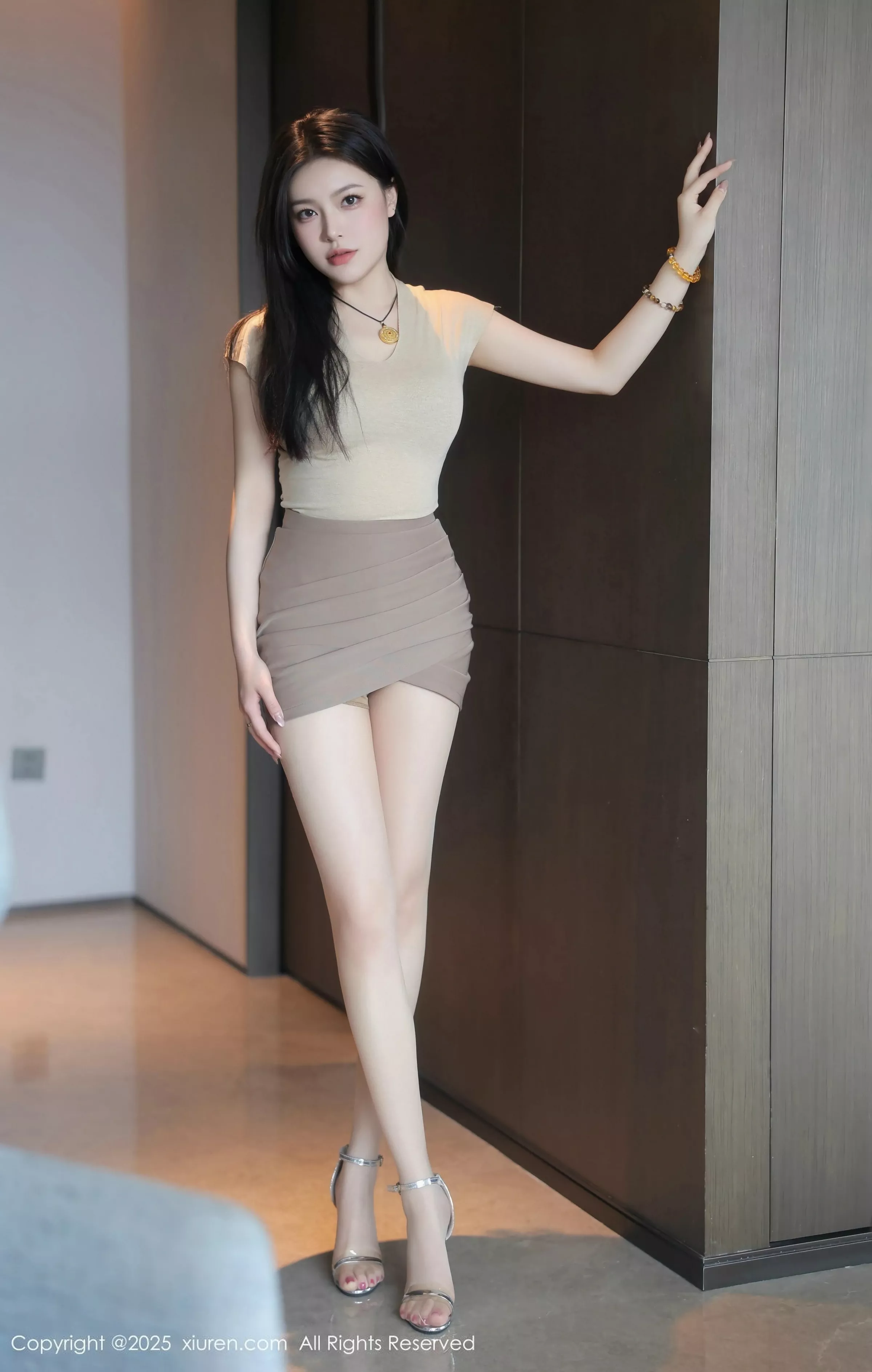 秀人集.com_[XiuRen秀人网]No.10240_模特合集美女萱静互动情节私房性感OL服饰秀丰腴身材诱惑写真91P