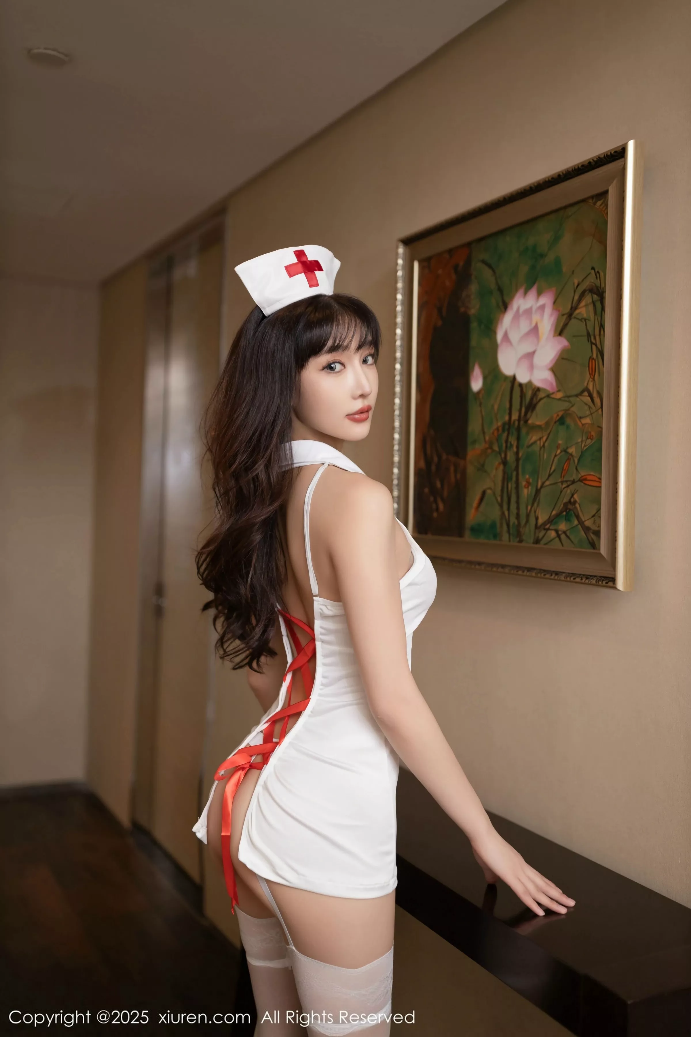 秀人集.com_[XiuRen秀人网]No.10252_模特陆萱萱性感白色情趣护士服配白丝吊袜秀完美身材诱惑写真80P