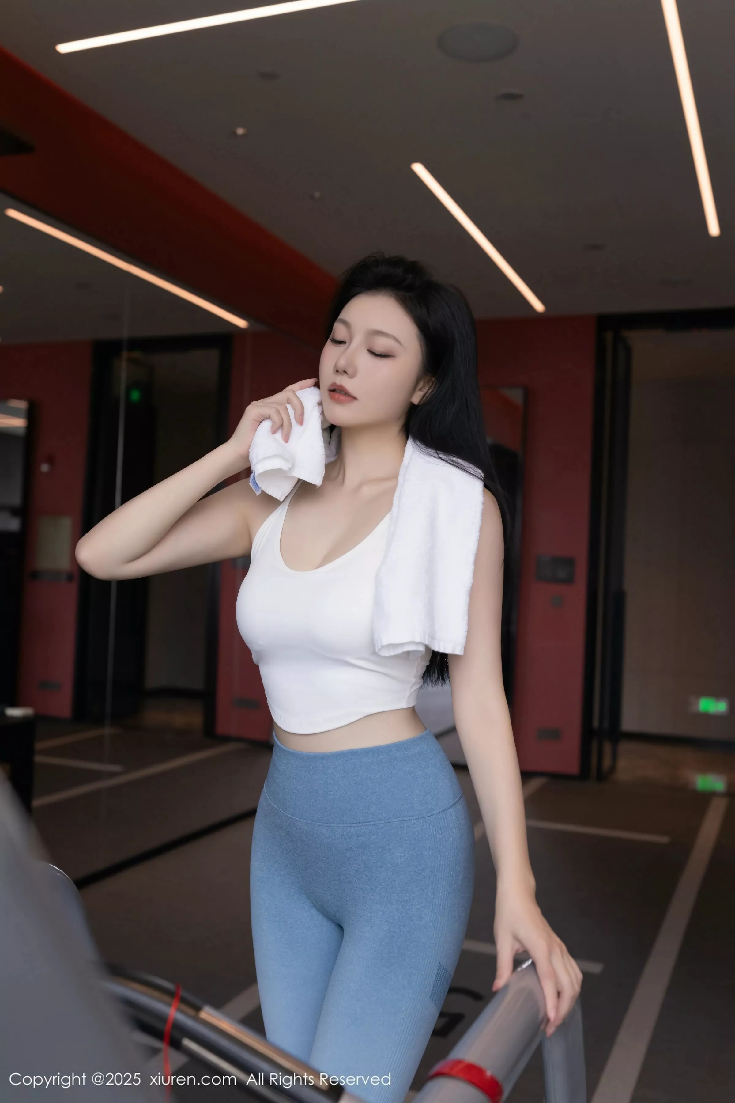 秀人集.com_[XiuRen秀人网]No.10272_模特安然anran健身房性感蓝白色运动服秀曼妙身姿完美诱惑写真80P