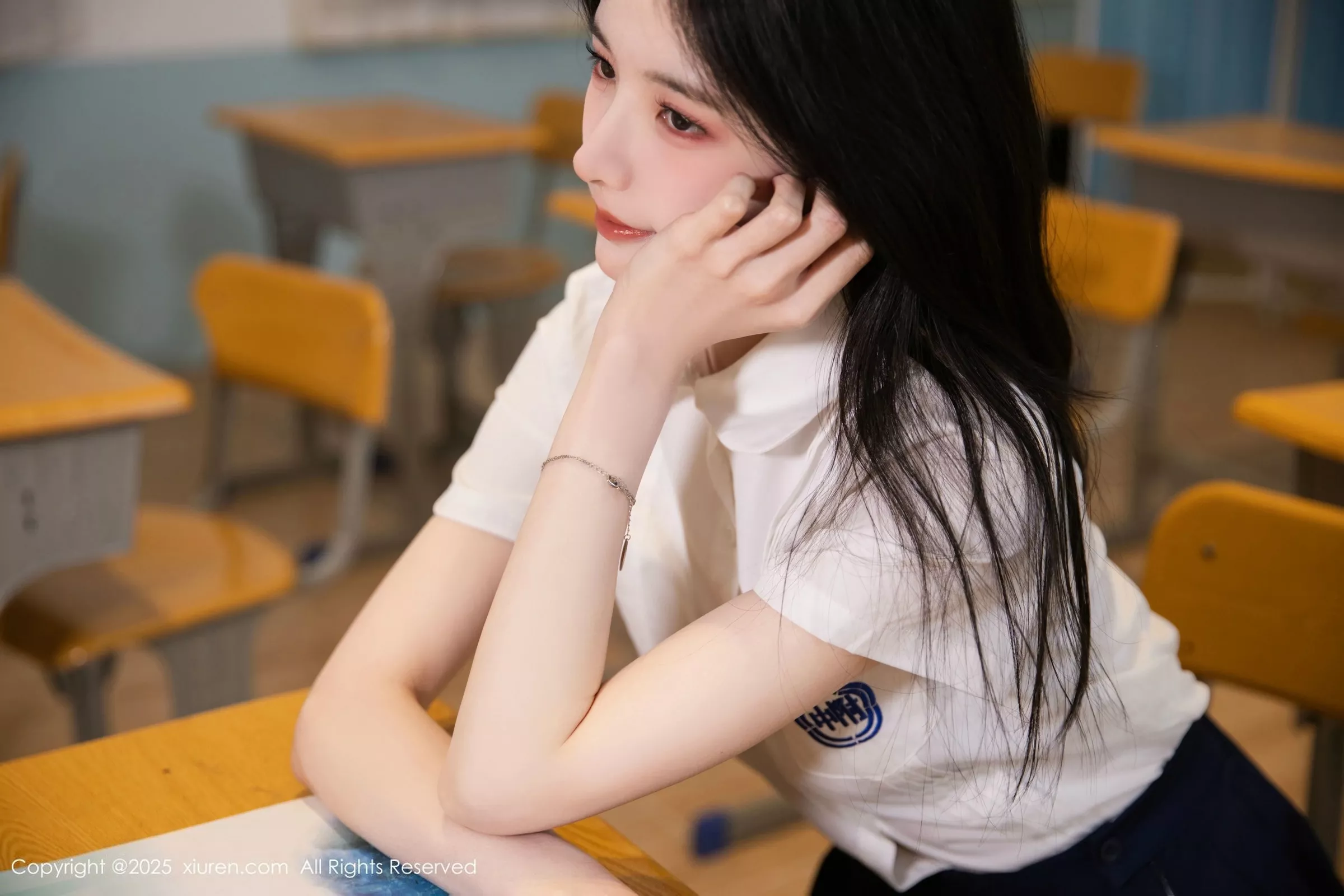 秀人集.com_[XiuRen秀人网]No.10287_模特布丁wow性感JK制服露蕾丝内衣配超薄黑丝秀完美身材诱惑写真81P