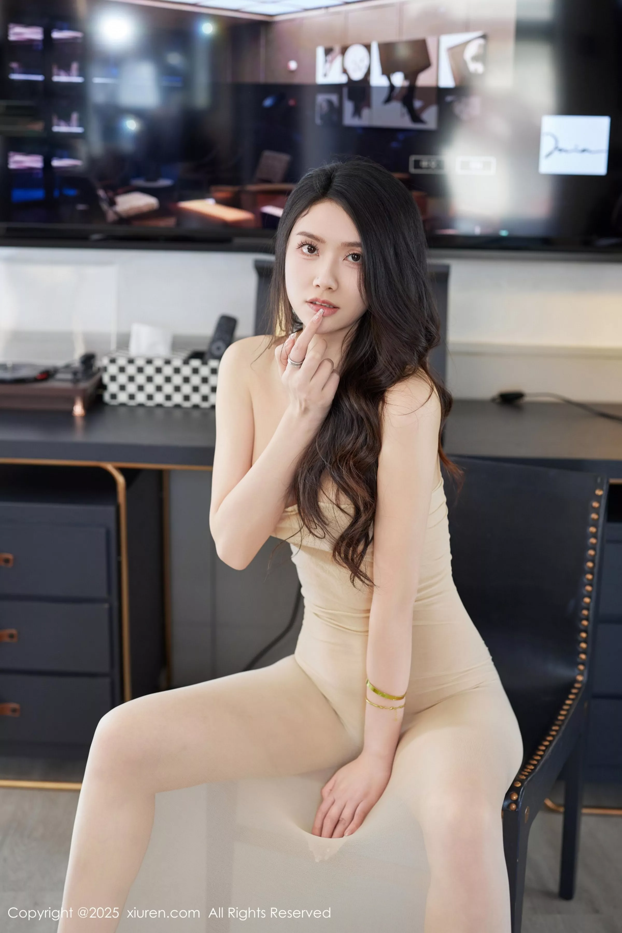 秀人集.com_[XiuRen秀人网]No.10175_模特方子萱私房性感肉色连体丝袜透视秀凹凸身材惹火诱惑写真63P