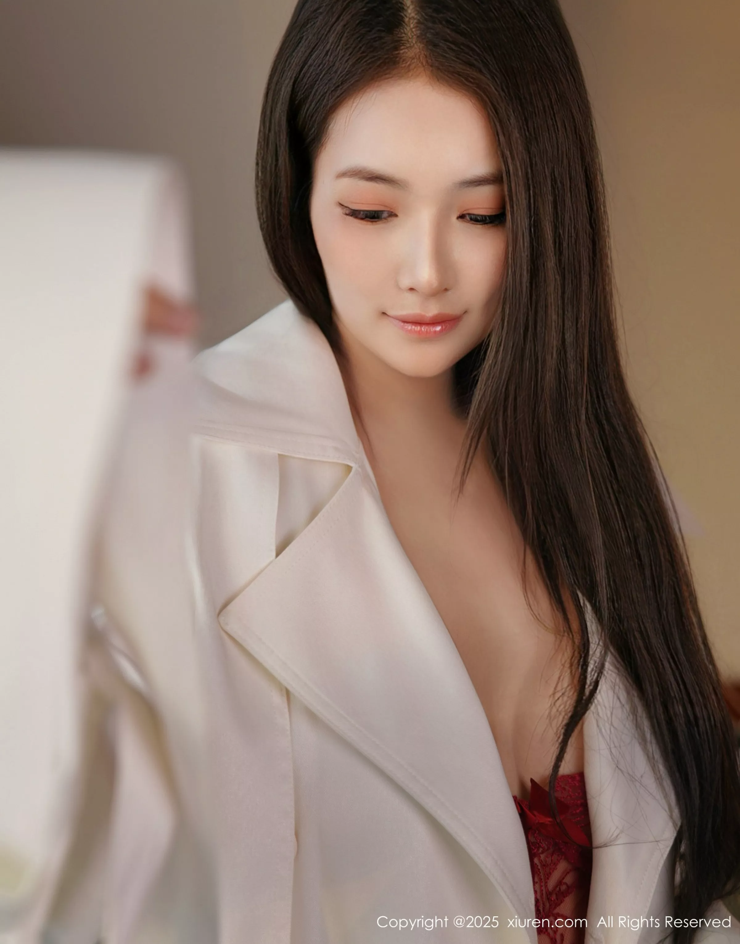 秀人集.com_[XiuRen秀人网]No.10174_模特娅轩ELVA性感红色情趣内衣配红丝吊袜秀凹凸身材诱惑写真48P