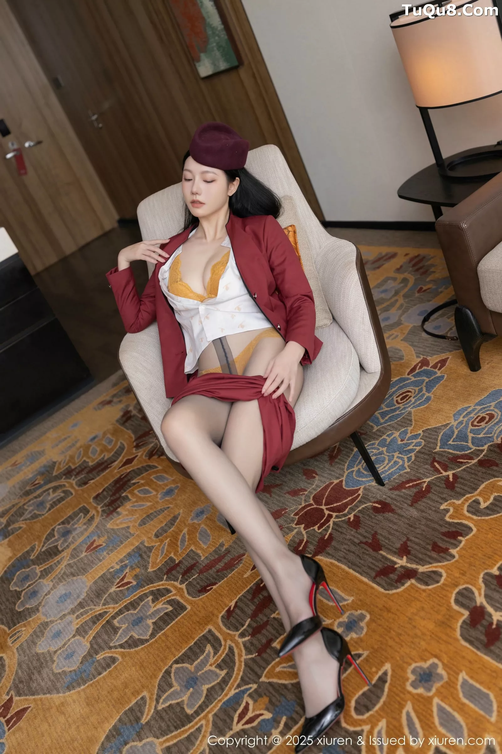 秀人集.com_[XiuRen秀人网]No.10333_模特安然anran红色空姐制服露黄色蕾丝内衣秀完美身材诱惑写真80P