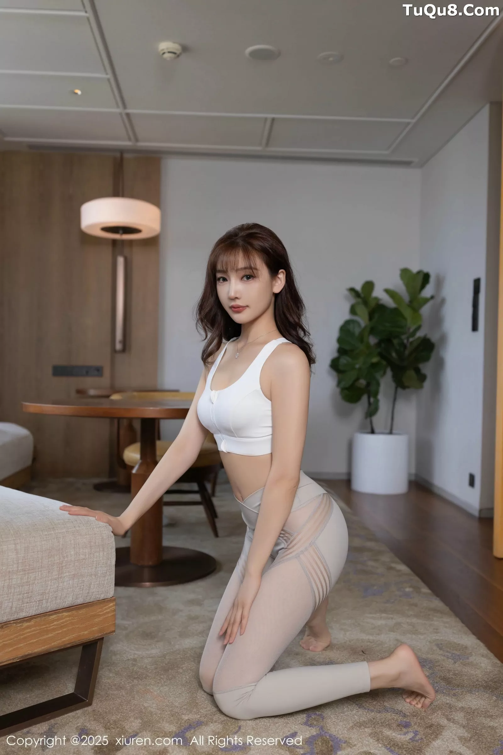 秀人集.com_[XiuRen秀人网]No.10343_模特陆萱萱性感白色内衣配浅色运动裤秀柔美身姿撩人诱惑写真80P