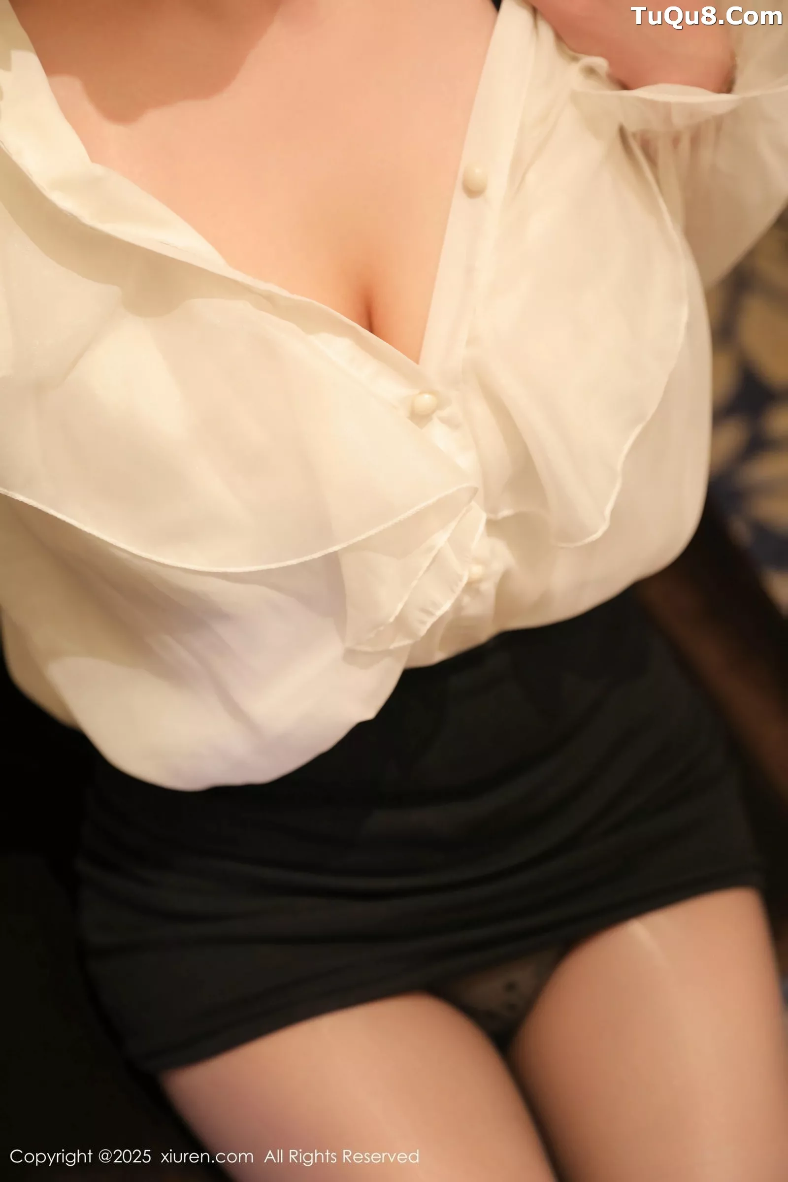 秀人集.com_[XiuRen秀人网]No.10342_模特小肉肉咪OL服饰露黑色内衣配超薄黑丝秀凹凸身材诱惑写真74P