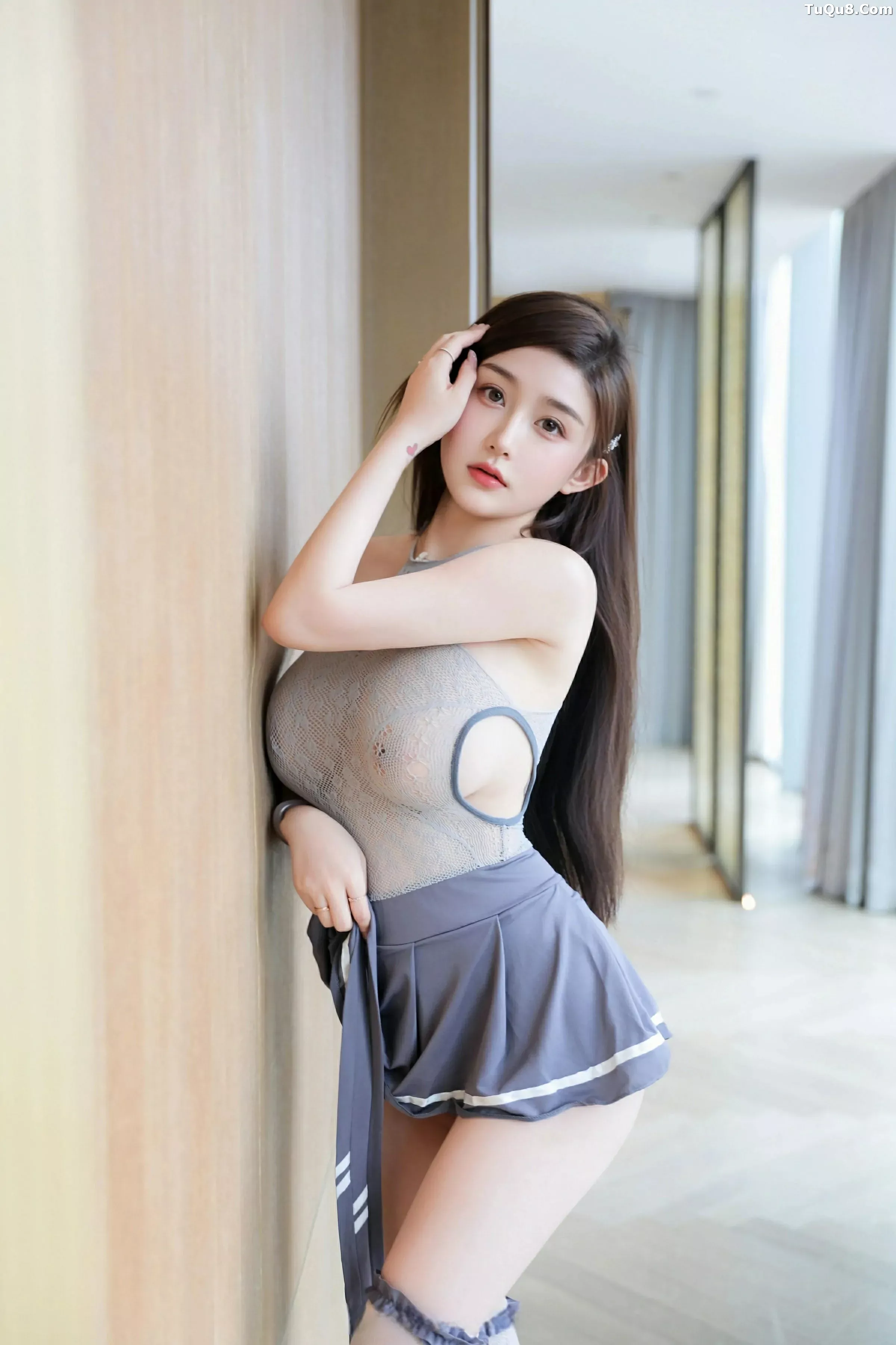 秀人集.com_[XiuRen秀人网]No.10375_模特奶油猫呀性感灰色情趣服饰配灰色丝袜秀丰腴身材诱惑写真76P