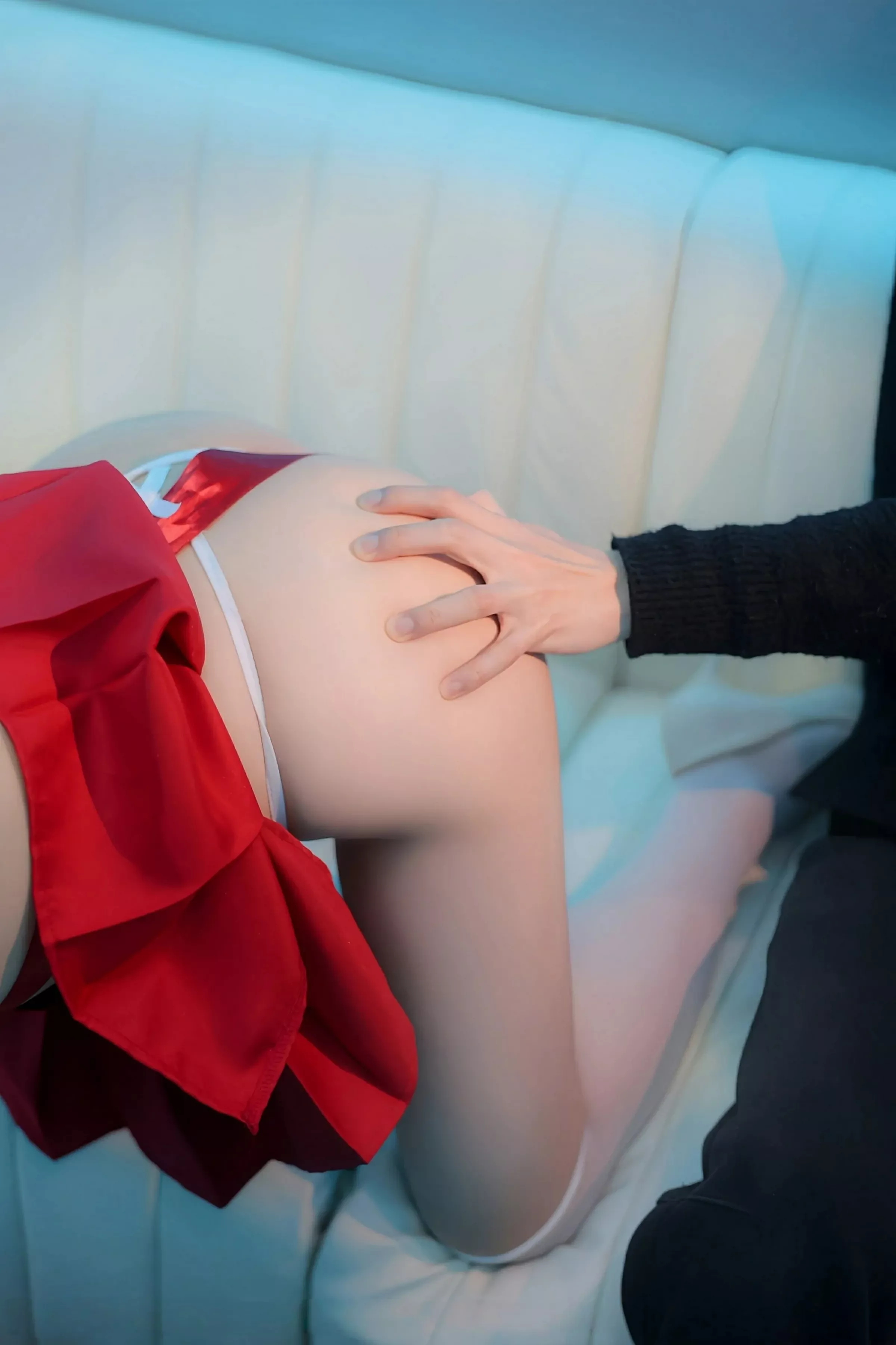 秀人集.com_[XiuRen秀人网]No.10470_模特小肉肉咪私房性感白色蕾丝内衣配白丝袜秀凹凸身材诱惑写真76P