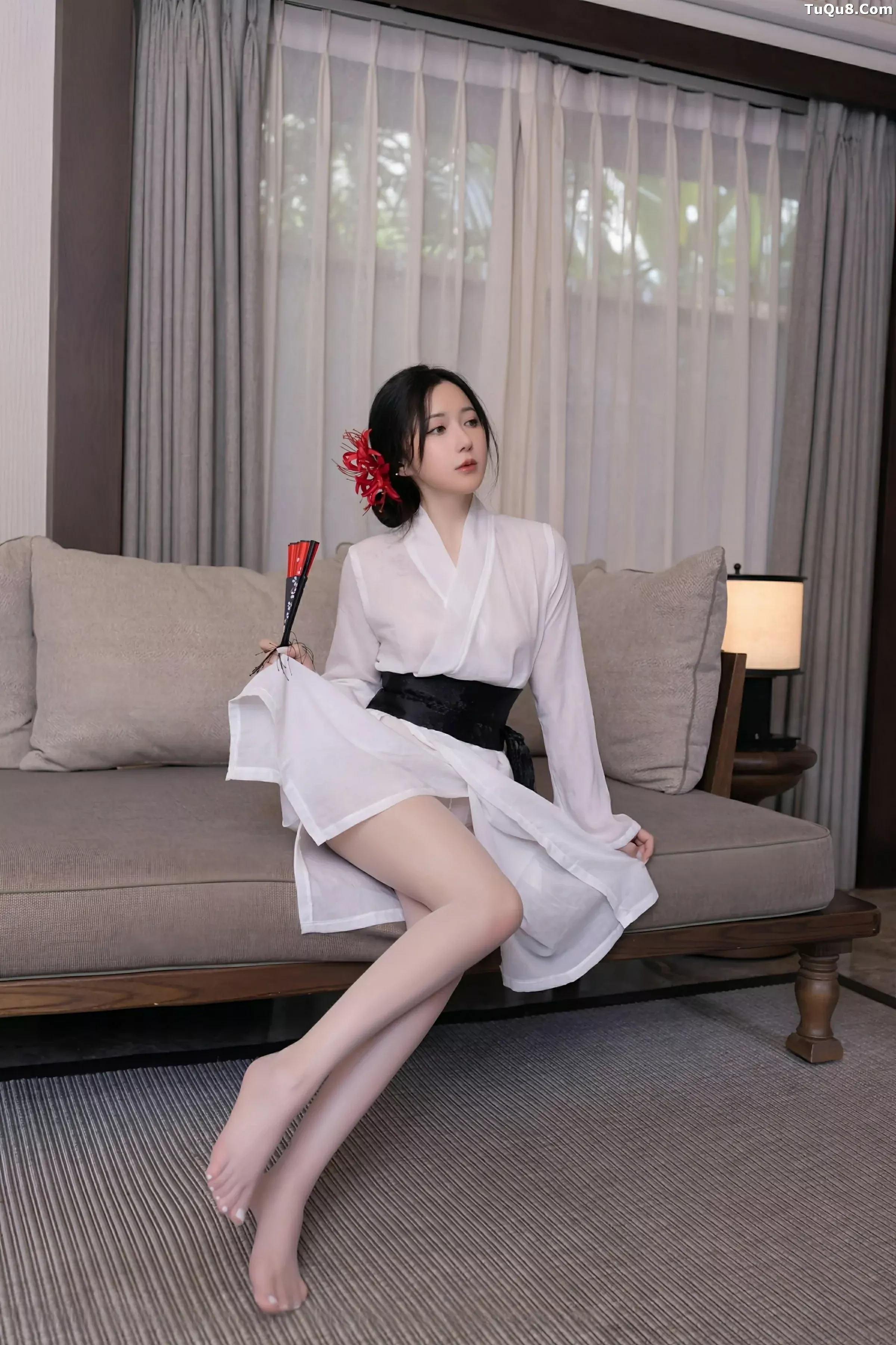 秀人集.com_[XiuRen秀人网]No.10514_模特鱼子酱Fish性感白色薄透服饰配白色丝袜秀曼妙身材诱惑写真80P