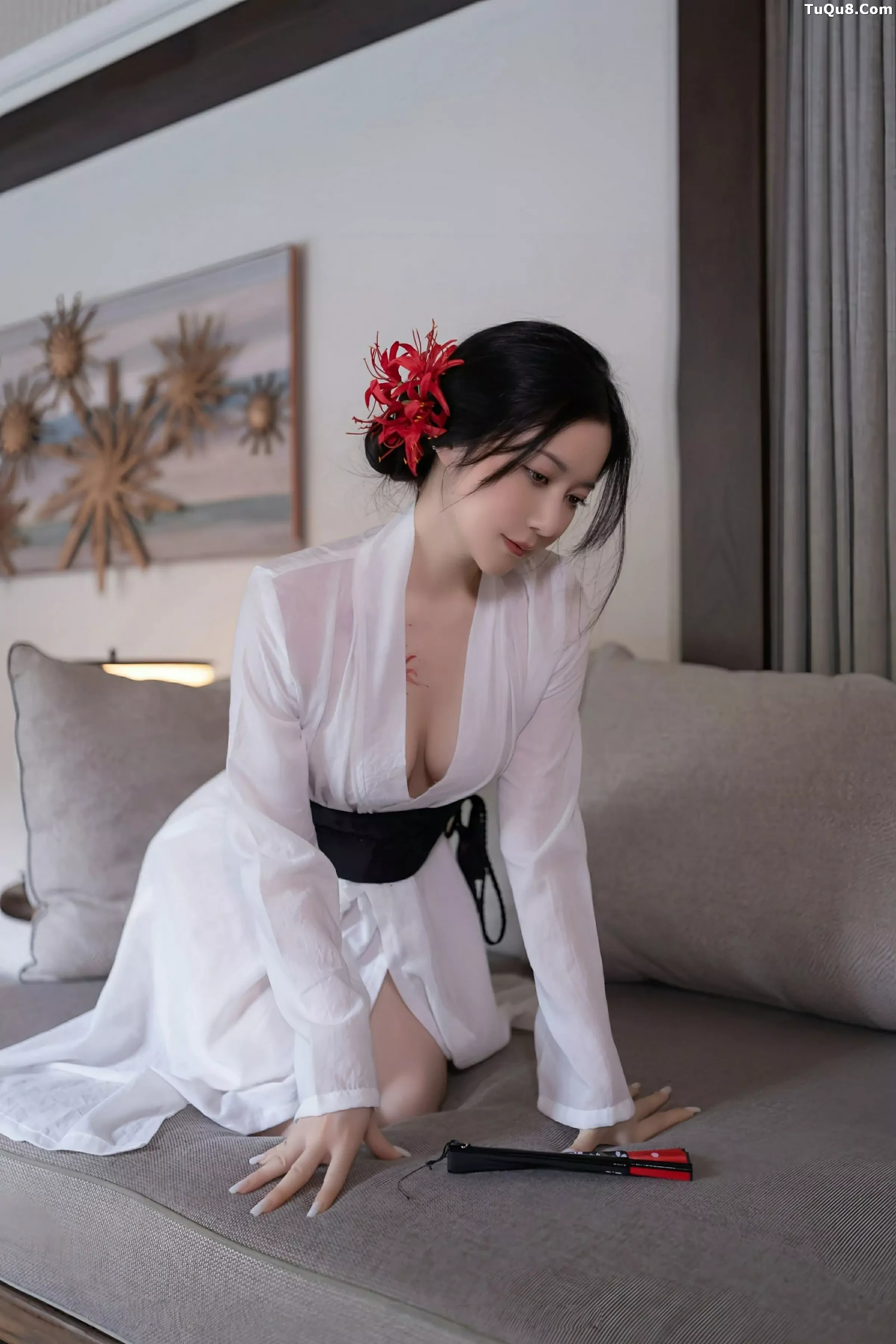 秀人集.com_[XiuRen秀人网]No.10514_模特鱼子酱Fish性感白色薄透服饰配白色丝袜秀曼妙身材诱惑写真80P