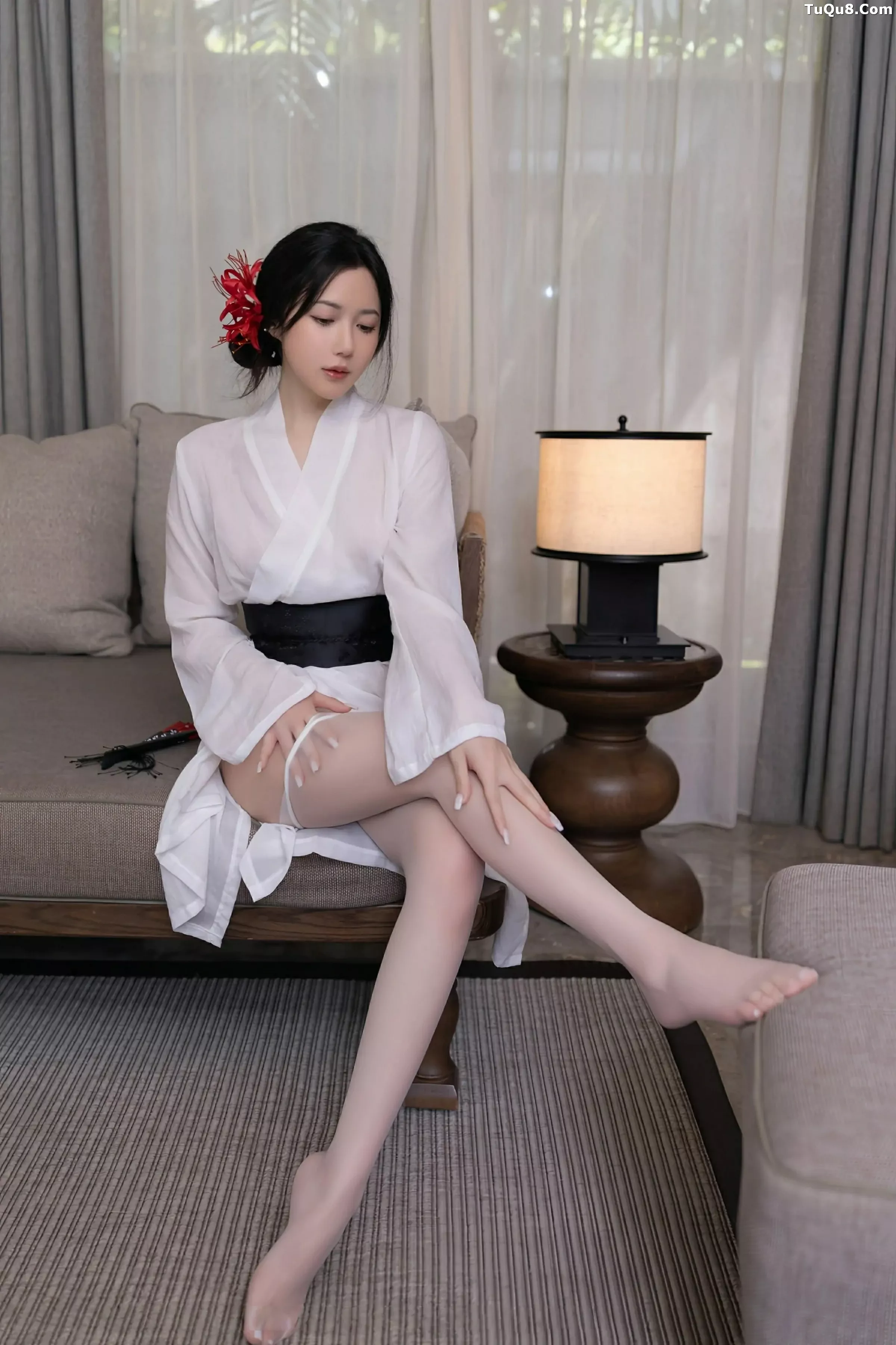 秀人集.com_[XiuRen秀人网]No.10514_模特鱼子酱Fish性感白色薄透服饰配白色丝袜秀曼妙身材诱惑写真80P